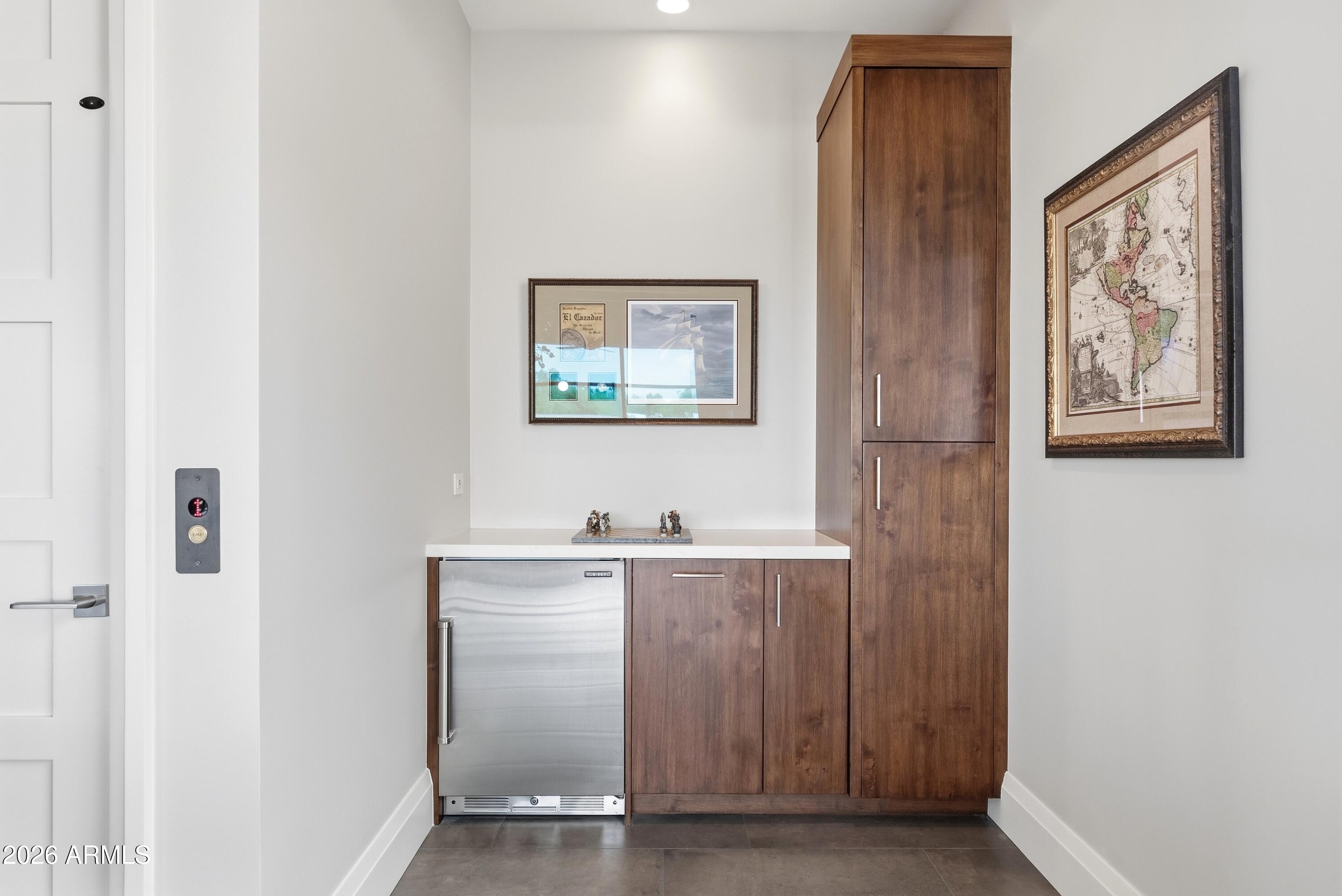 VILLAS AT MOUNTAIN SHADOWS CONDOMINIUMS - Residential