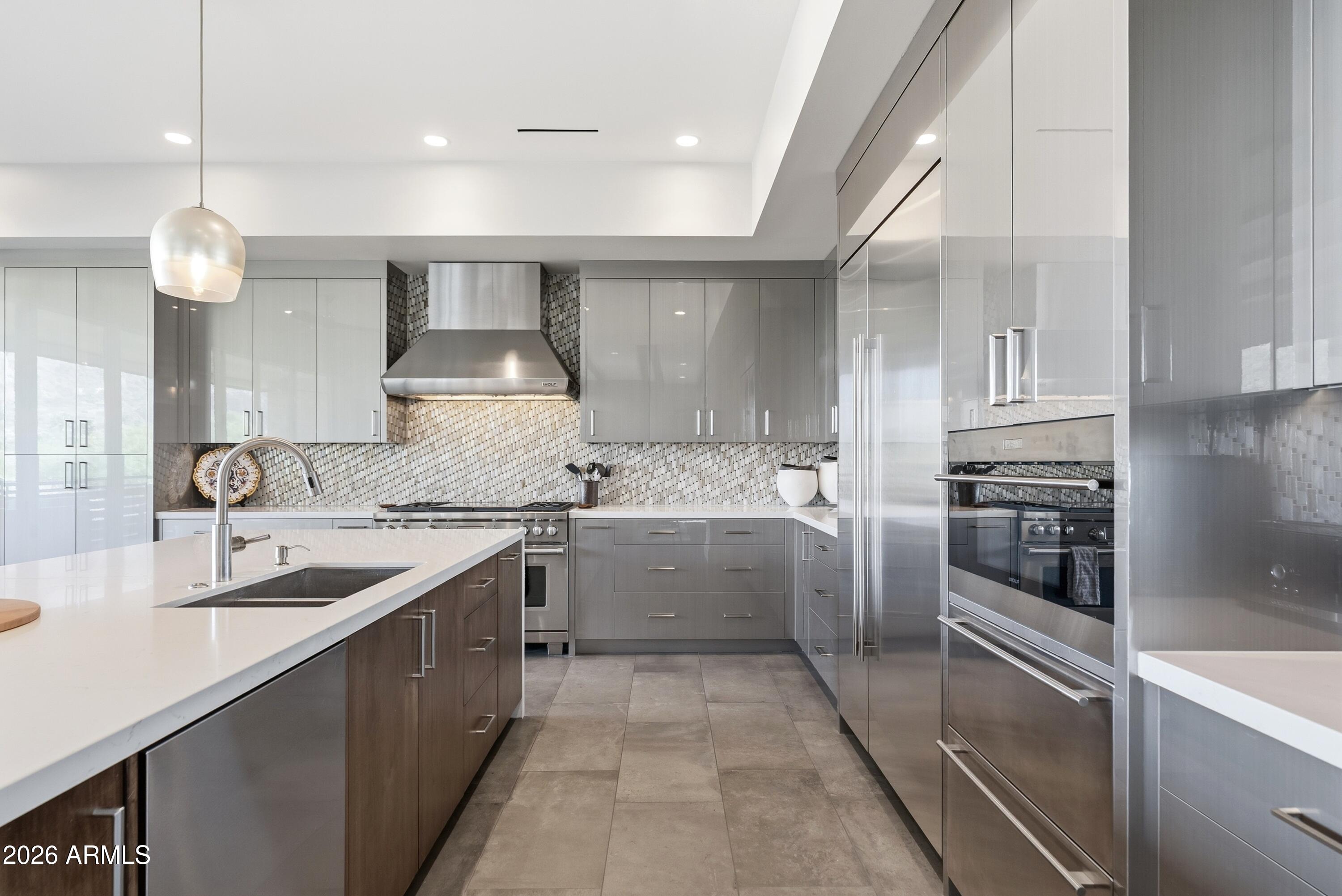 VILLAS AT MOUNTAIN SHADOWS CONDOMINIUMS - Residential
