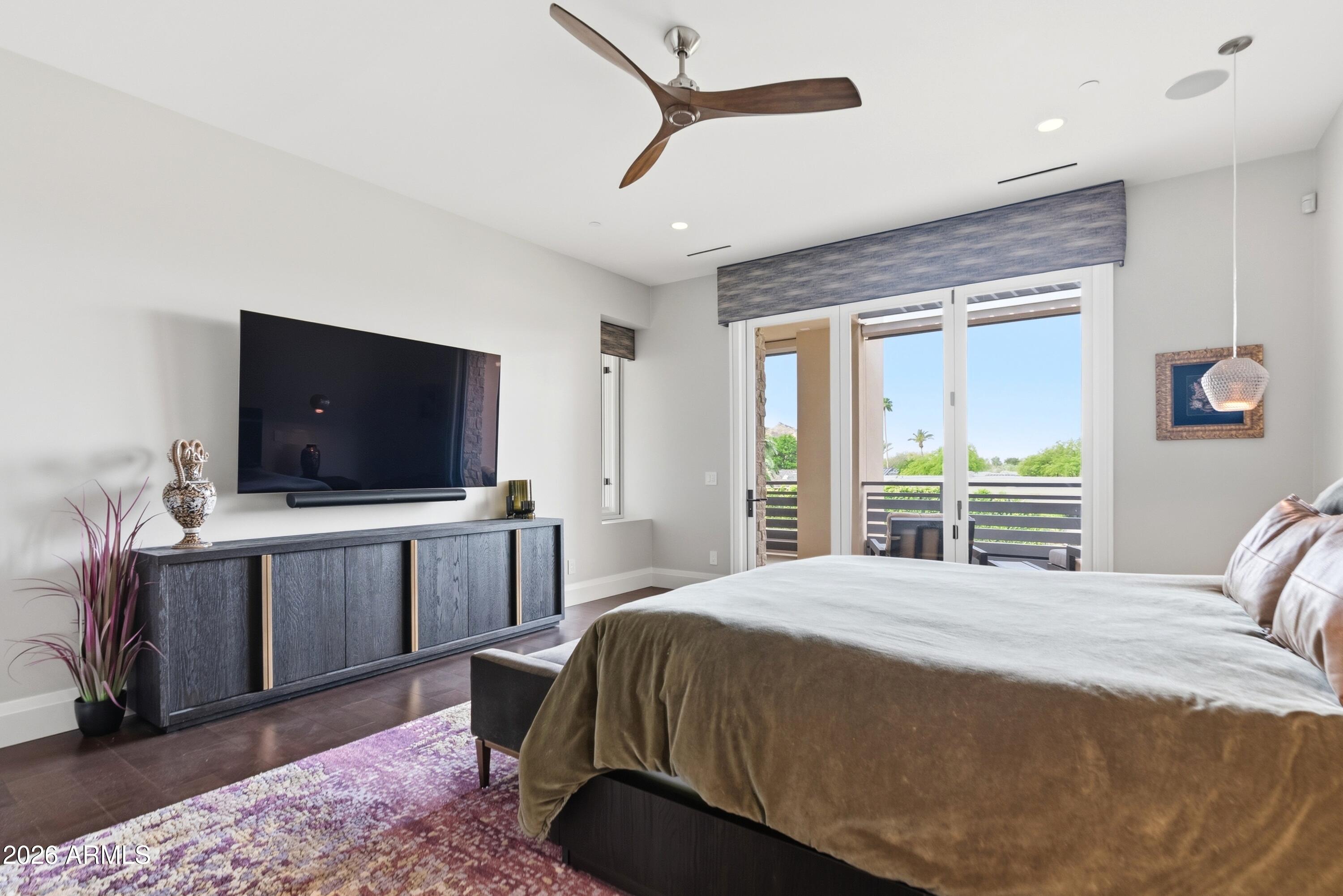 VILLAS AT MOUNTAIN SHADOWS CONDOMINIUMS - Residential