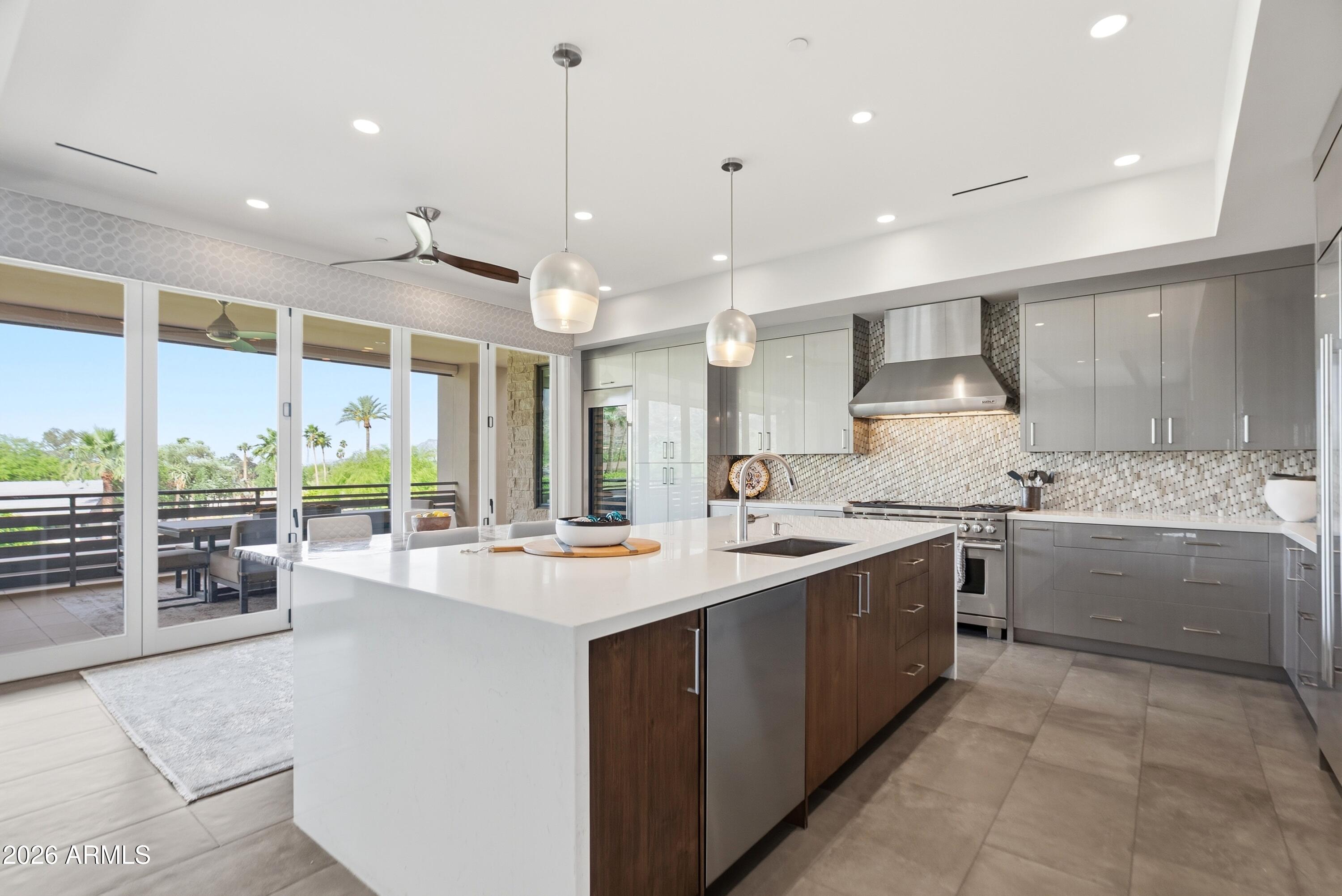 VILLAS AT MOUNTAIN SHADOWS CONDOMINIUMS - Residential