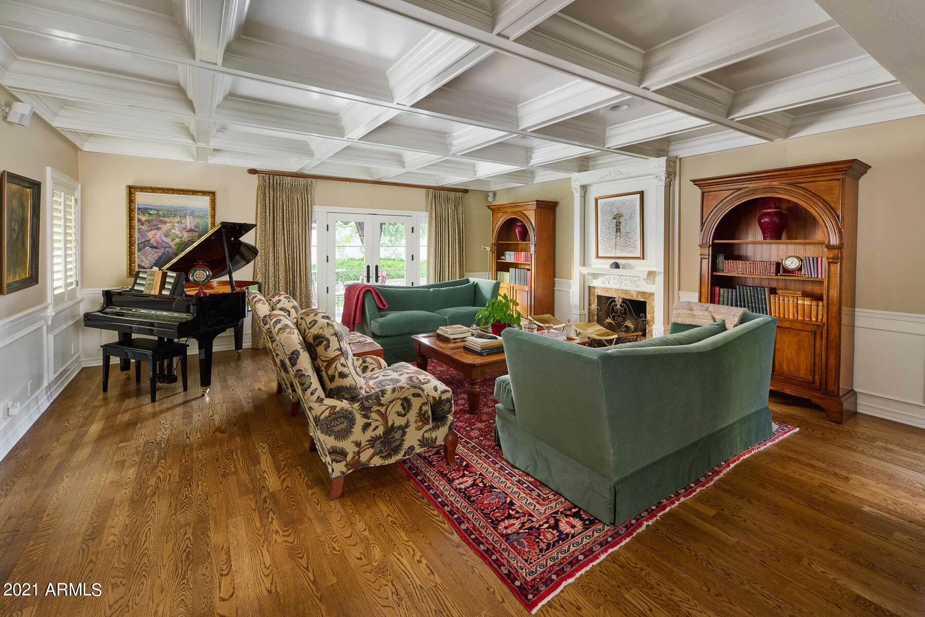 APACHE ESTATES - Residential