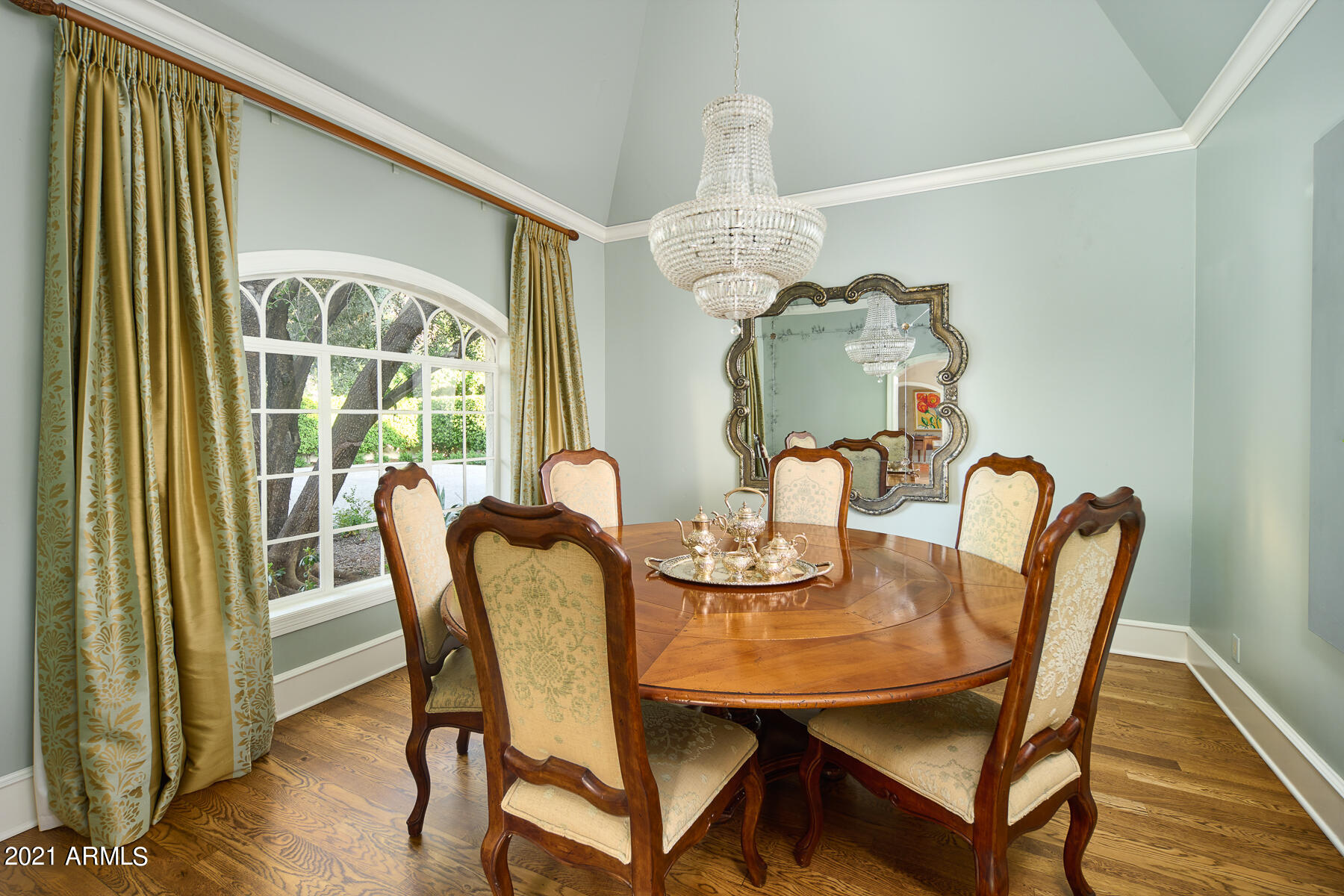 APACHE ESTATES - Residential