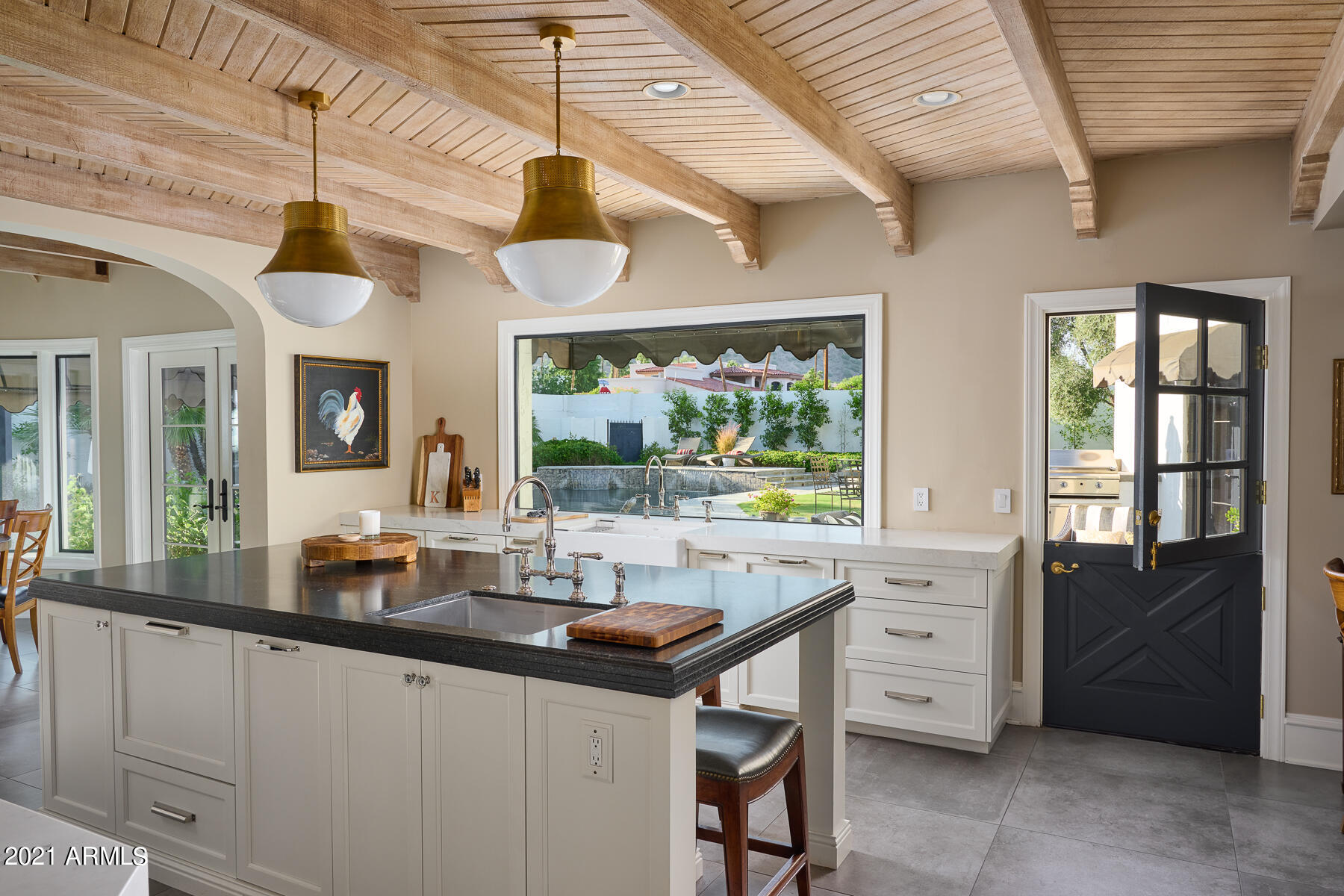 APACHE ESTATES - Residential