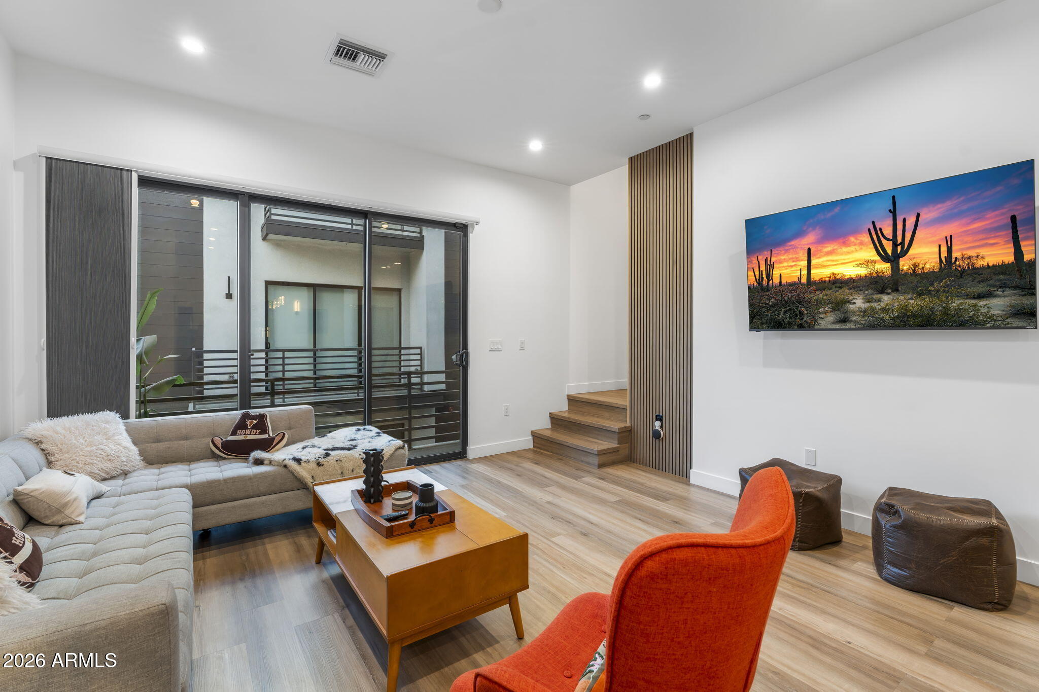 ARCADIA 32 - Residential Lease