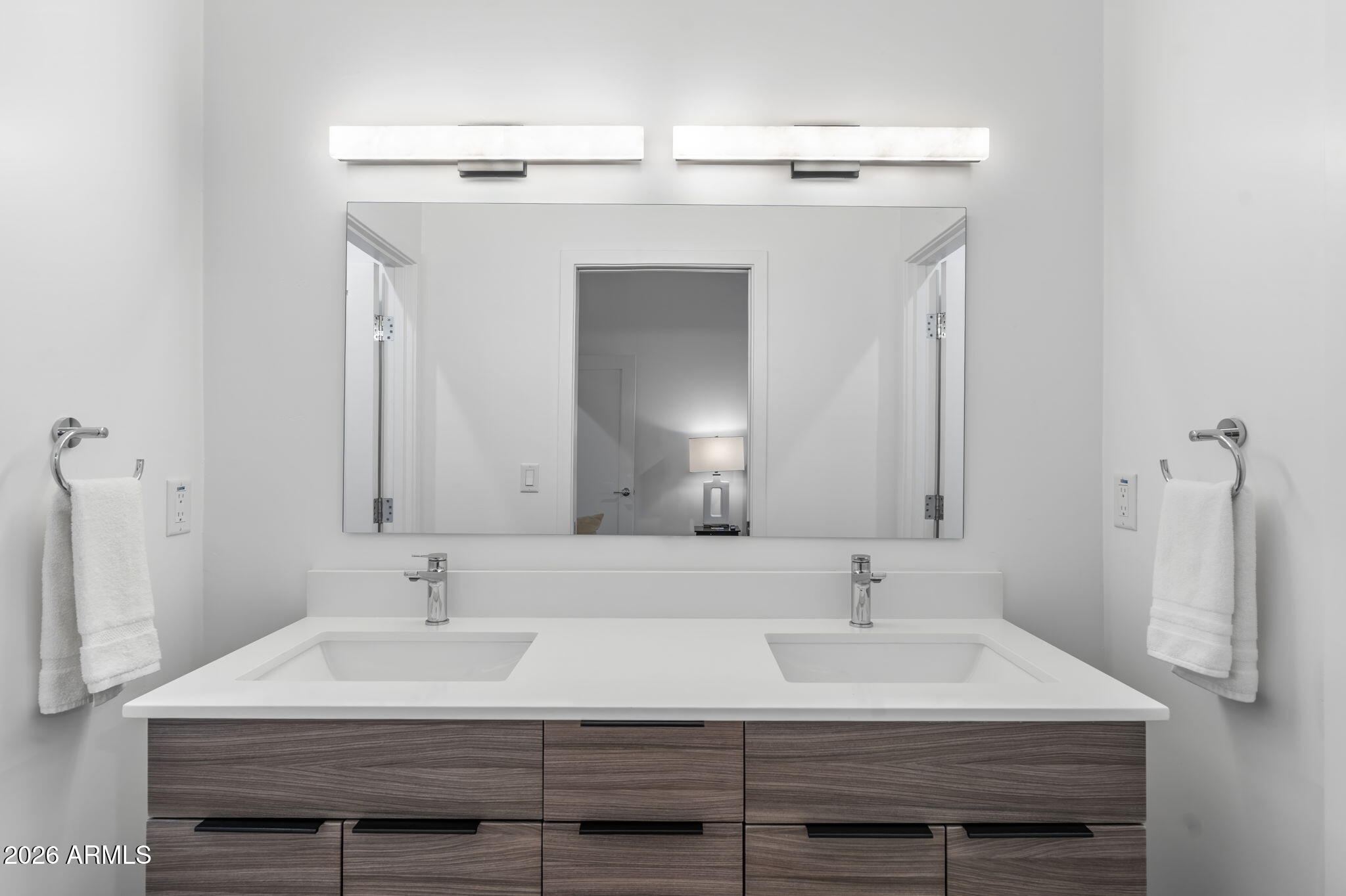 ARCADIA 32 - Residential Lease