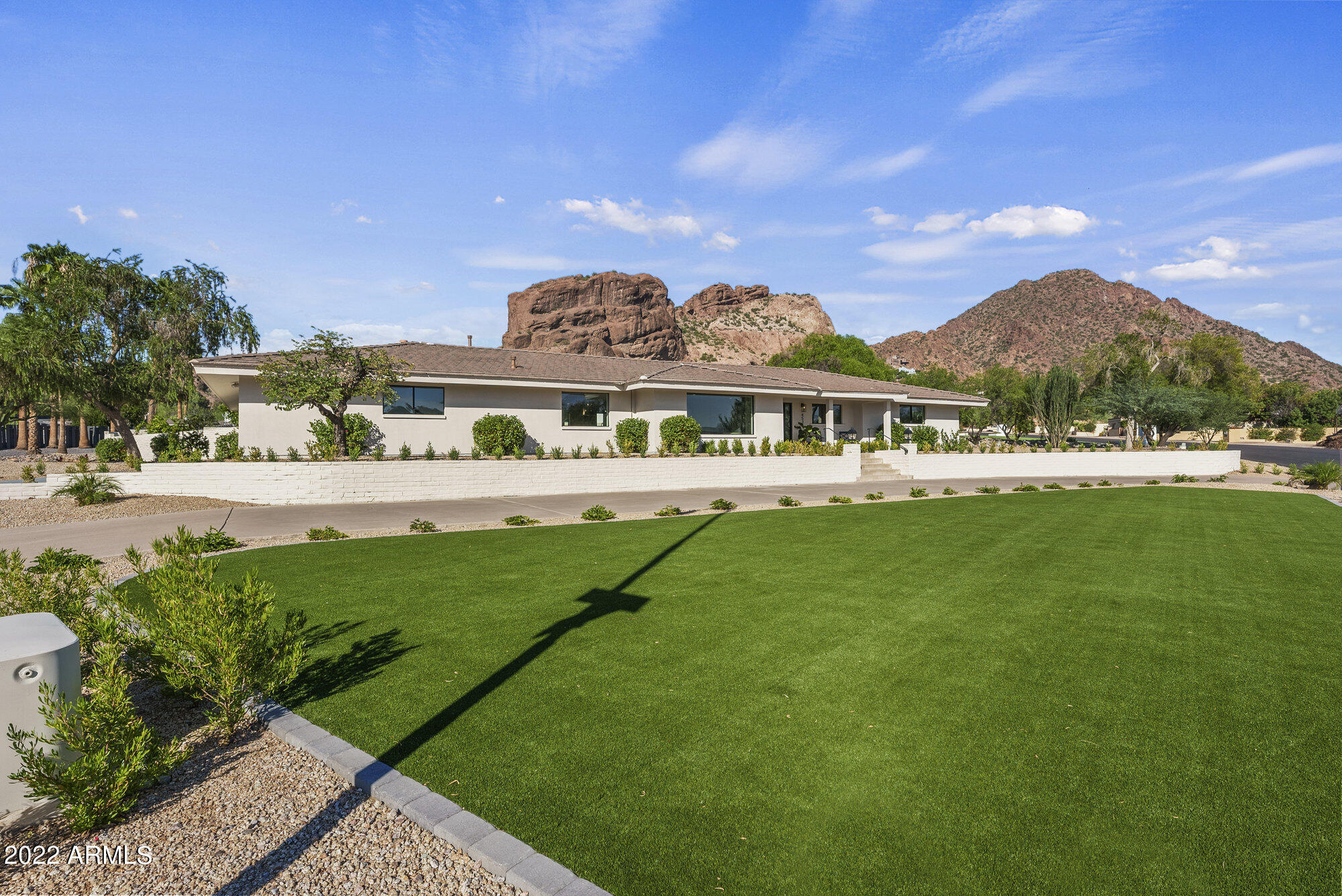 CAMELBACK SIERRA - Residential