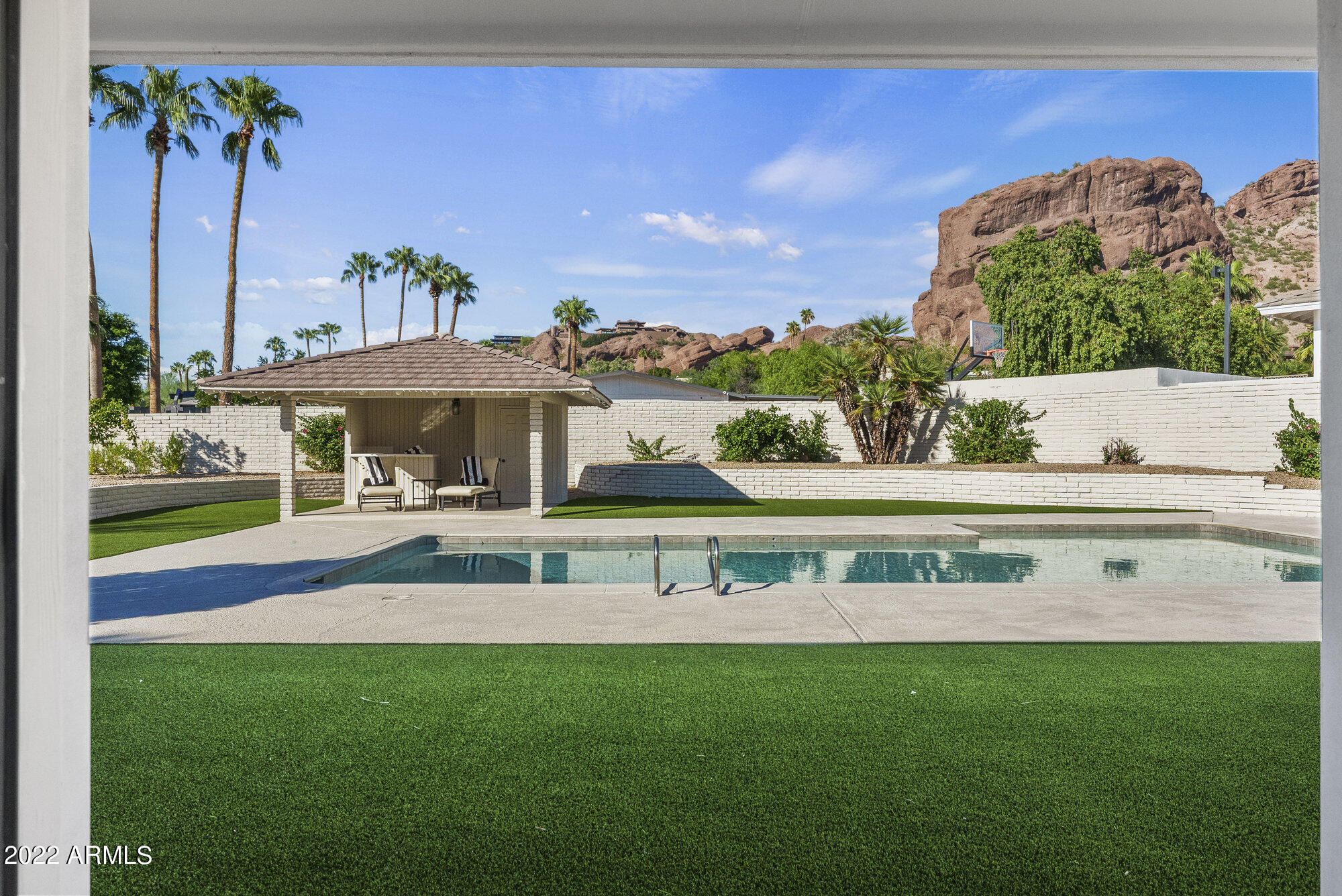 CAMELBACK SIERRA - Residential