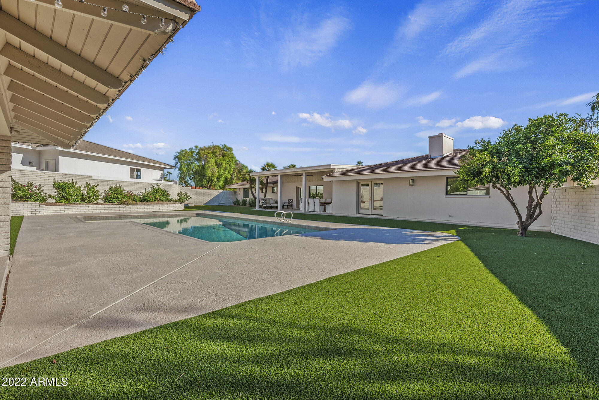 CAMELBACK SIERRA - Residential