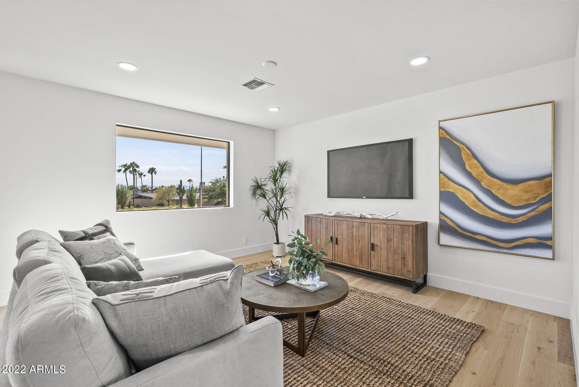 CAMELBACK SIERRA - Residential