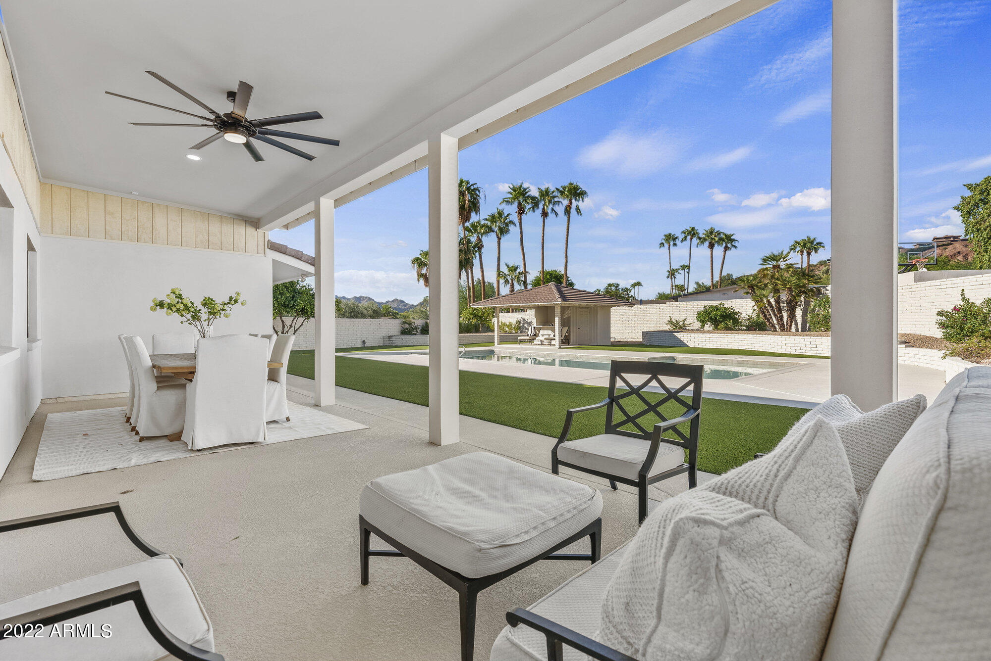 CAMELBACK SIERRA - Residential