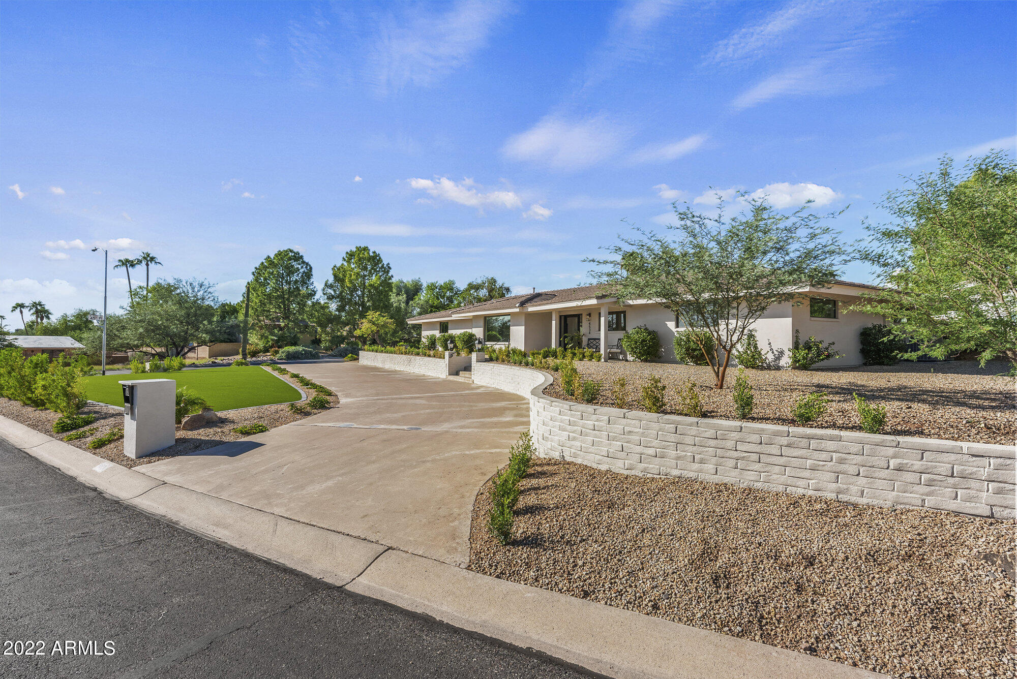 CAMELBACK SIERRA - Residential