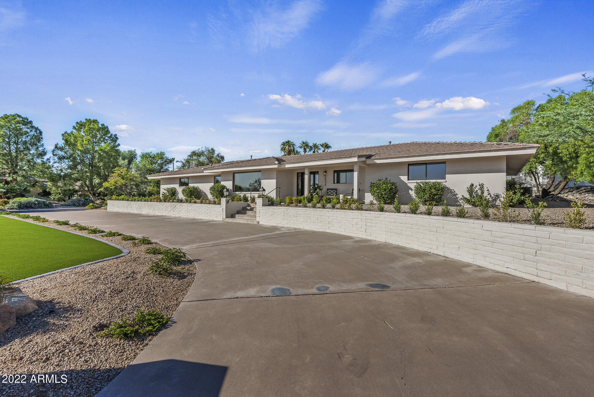 CAMELBACK SIERRA - Residential