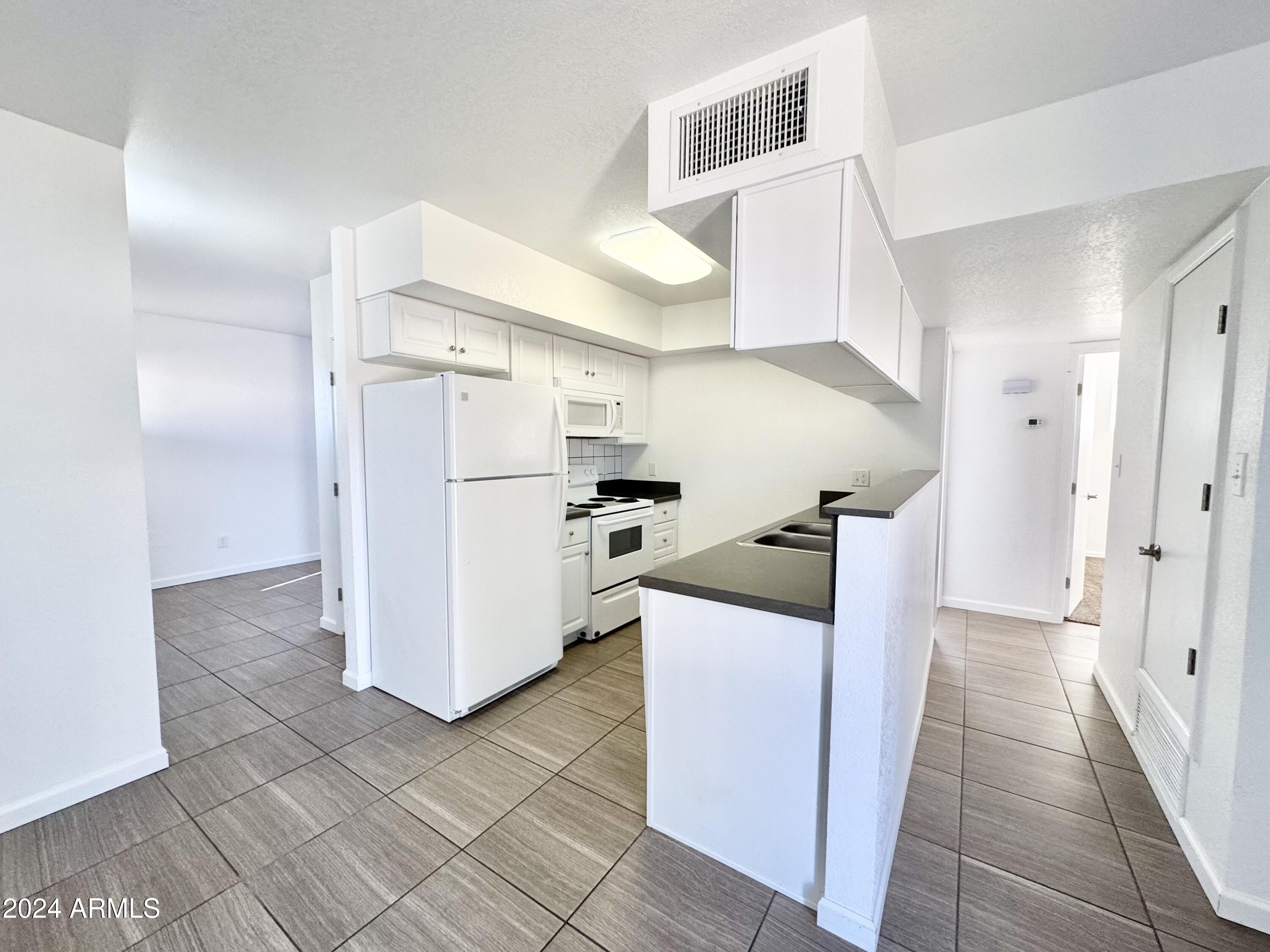 VERDE MEADOWS - Residential