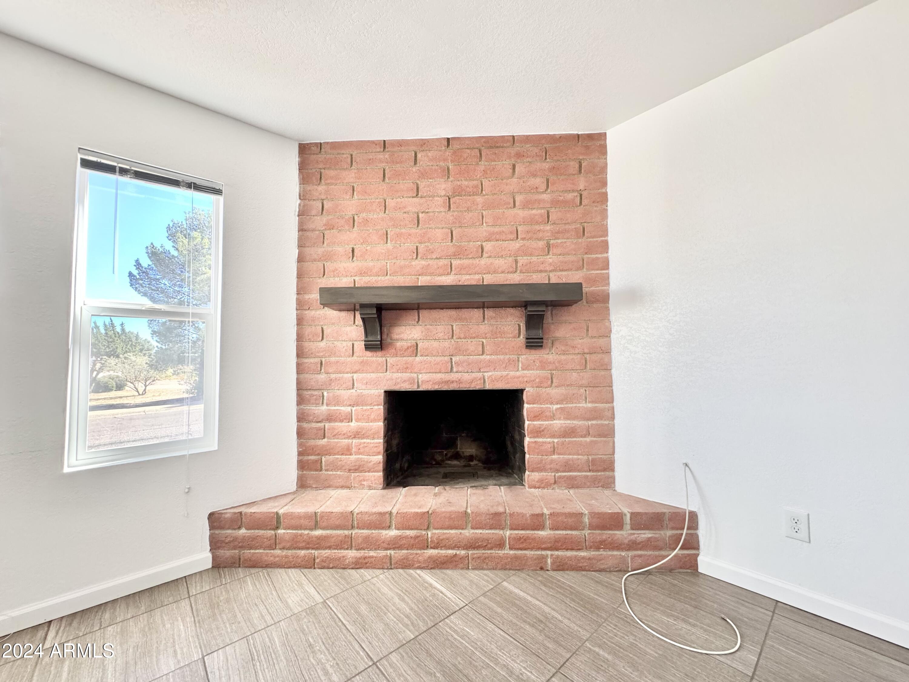 VERDE MEADOWS - Residential