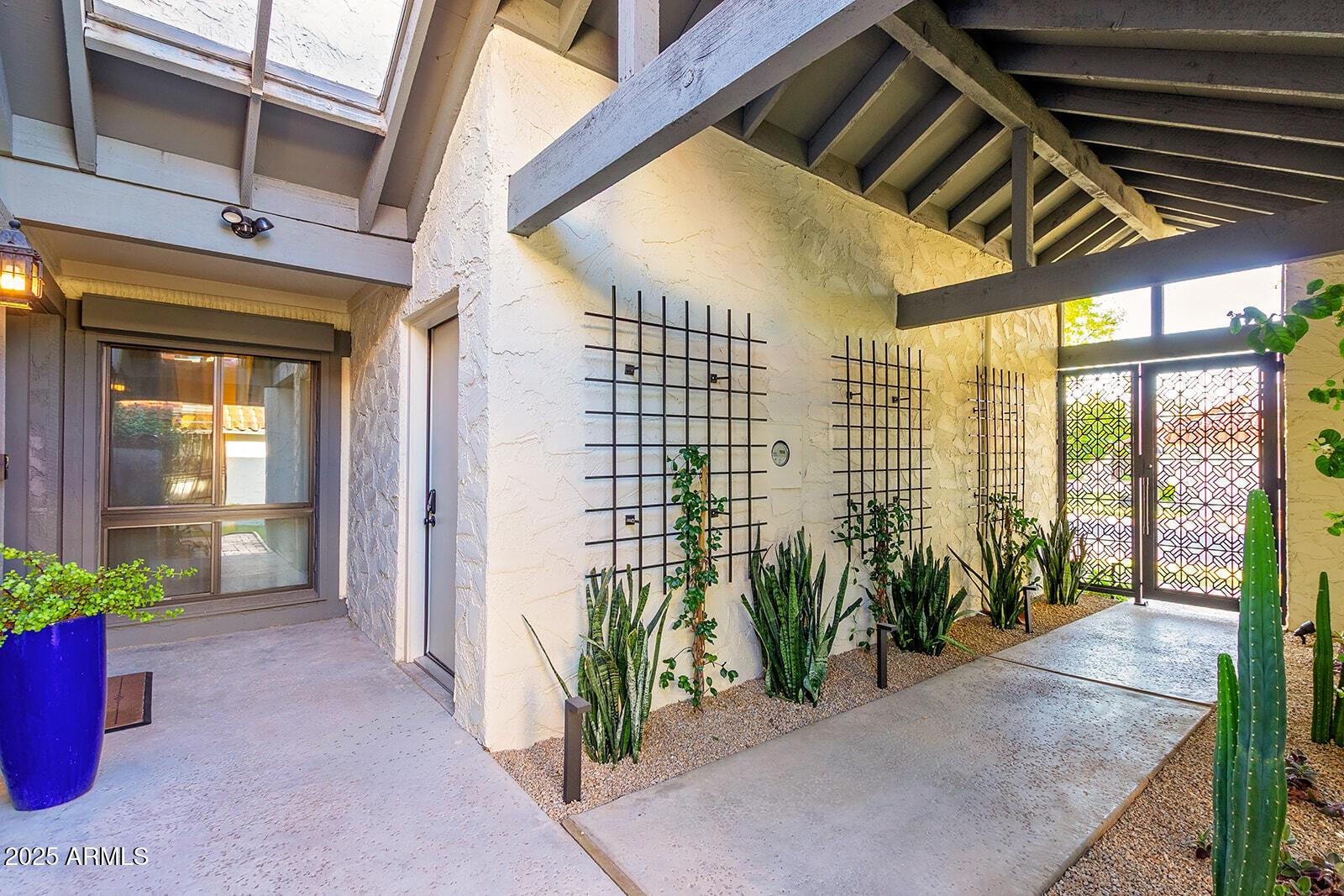 VILLA DEL ORO LOT 1-70 TRACT A & B - Residential Lease