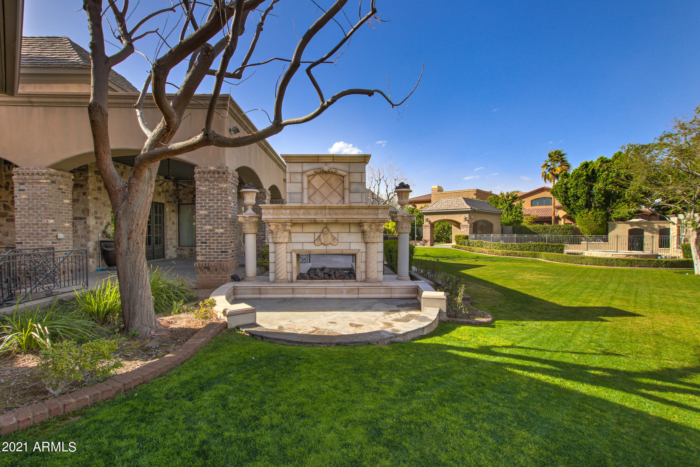 CIRCLE G AT HIGHLANDS WEST - Residential