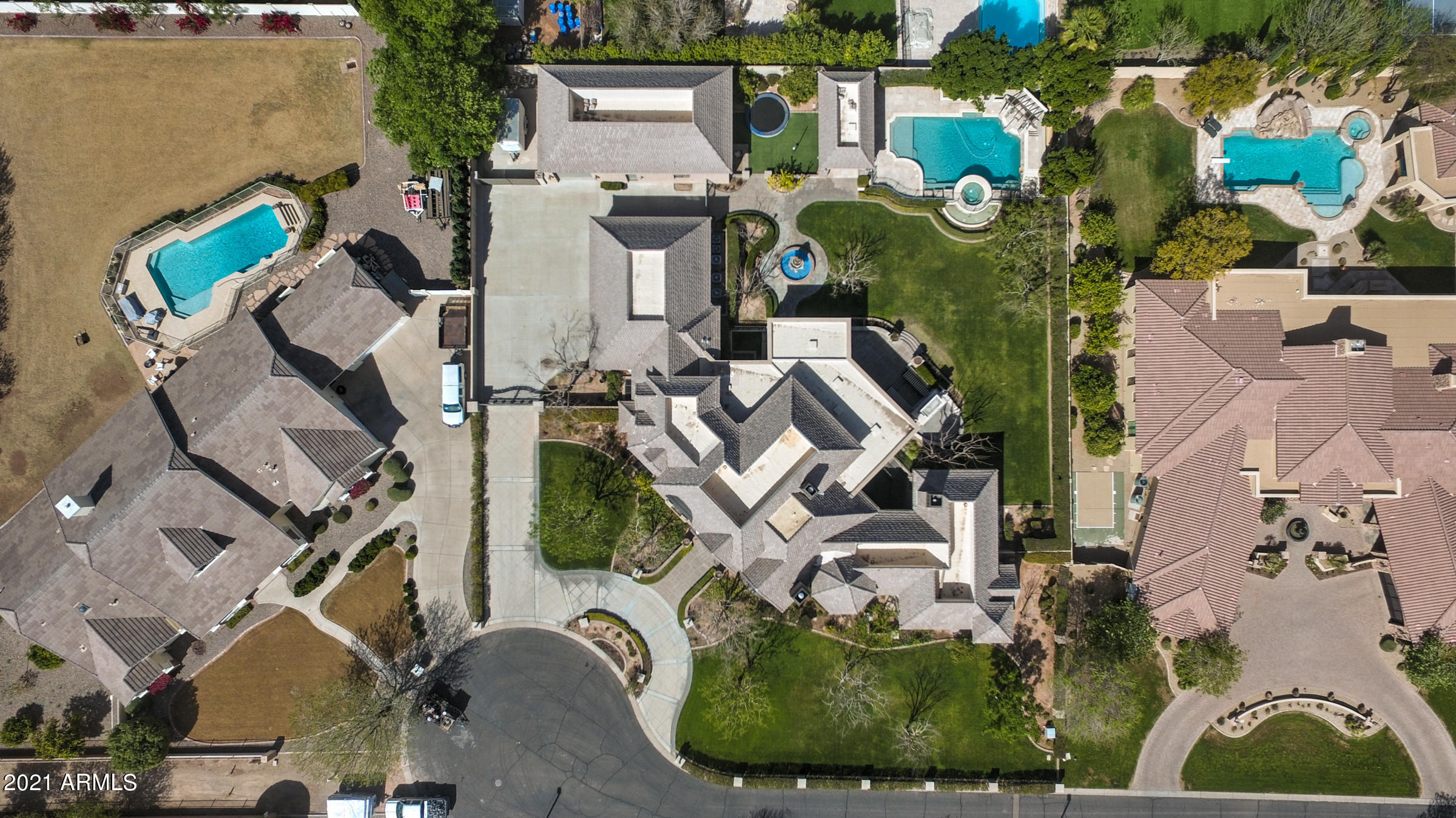 CIRCLE G AT HIGHLANDS WEST - Residential