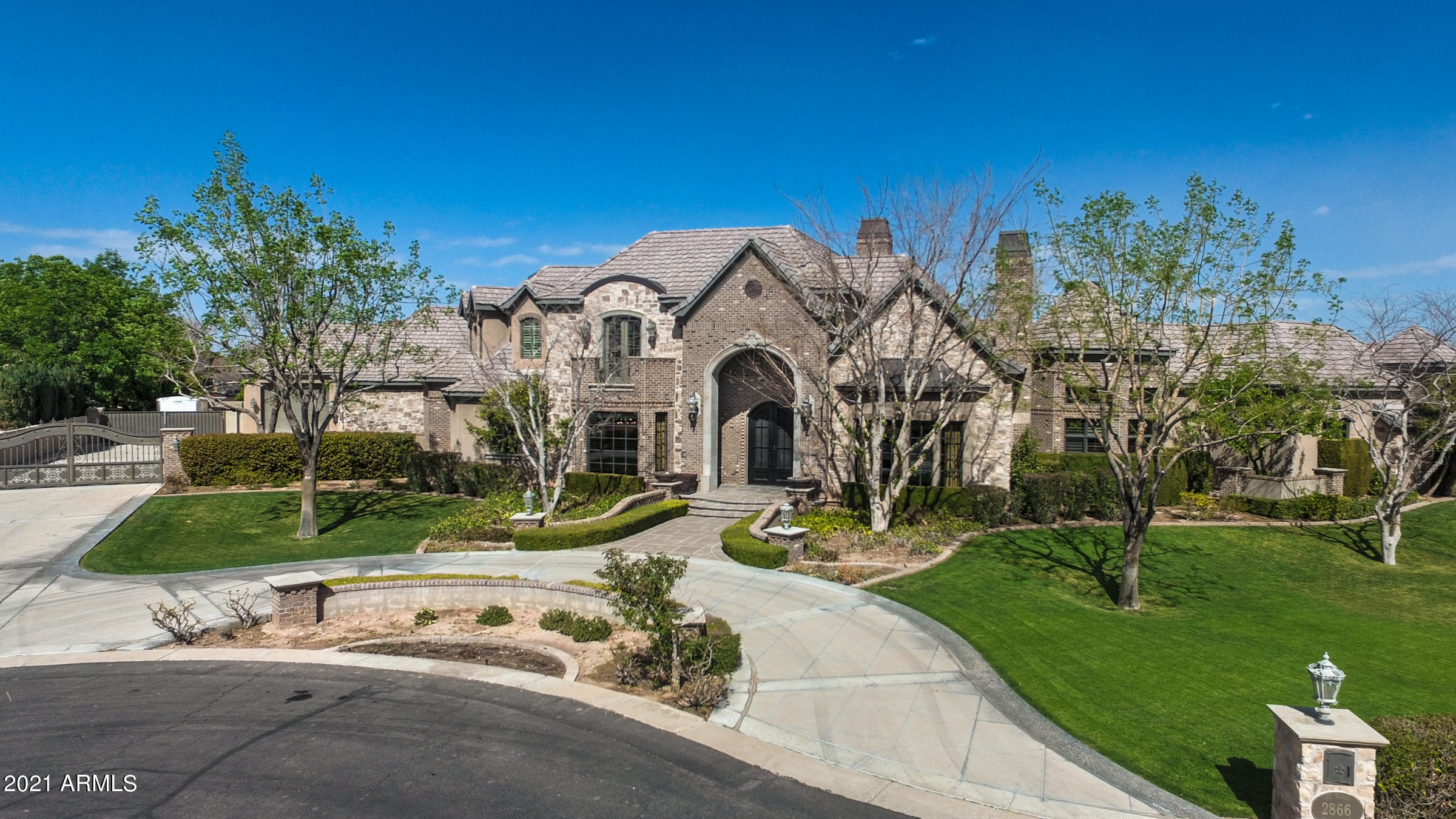 CIRCLE G AT HIGHLANDS WEST - Residential
