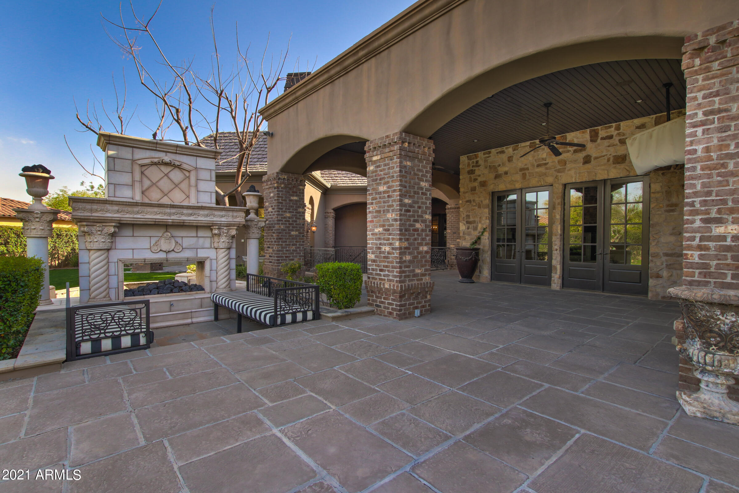CIRCLE G AT HIGHLANDS WEST - Residential