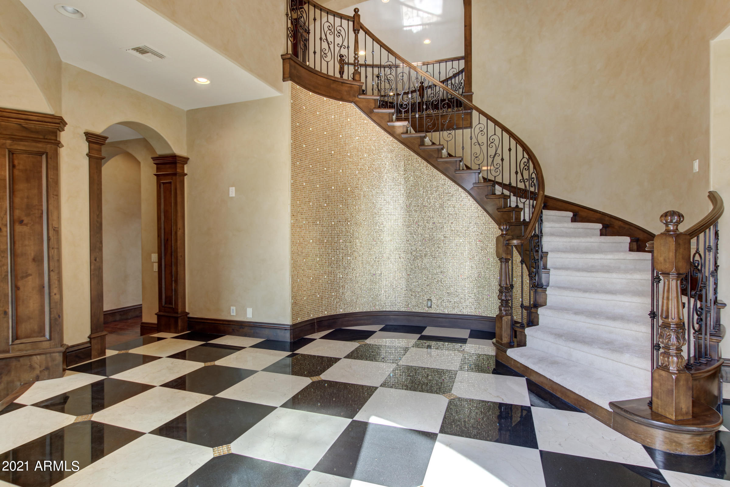 CIRCLE G AT HIGHLANDS WEST - Residential