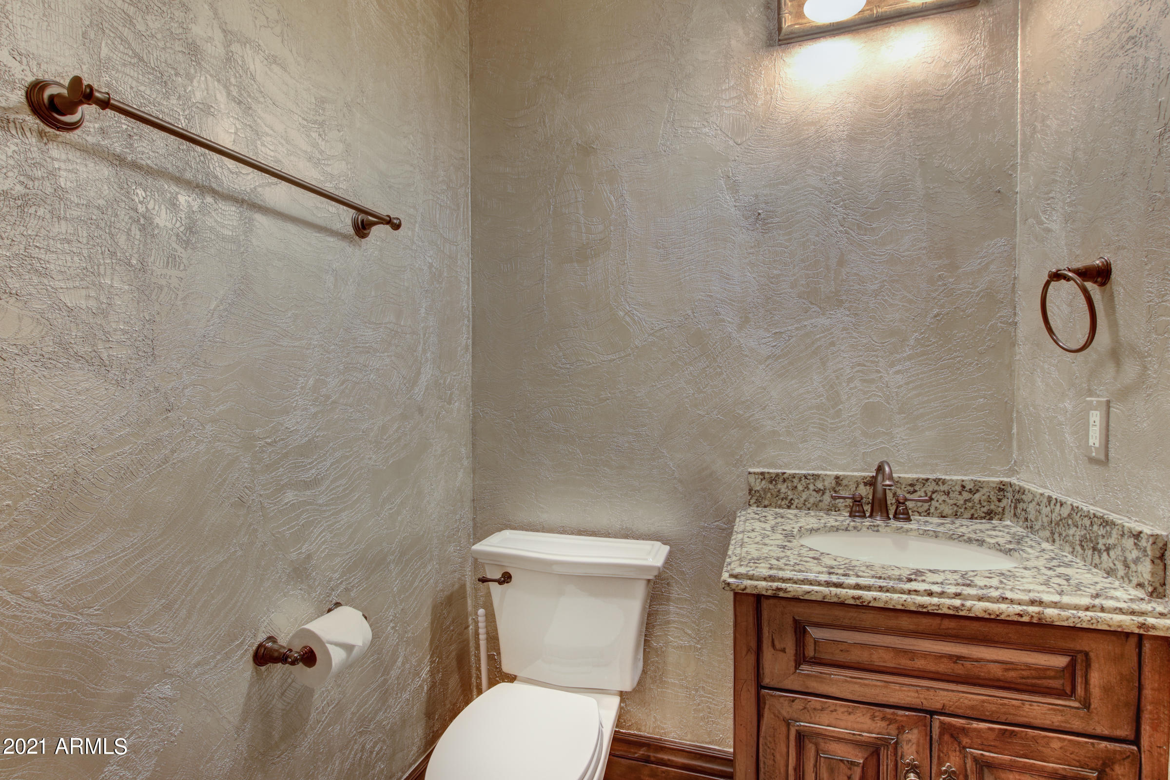 CIRCLE G AT HIGHLANDS WEST - Residential