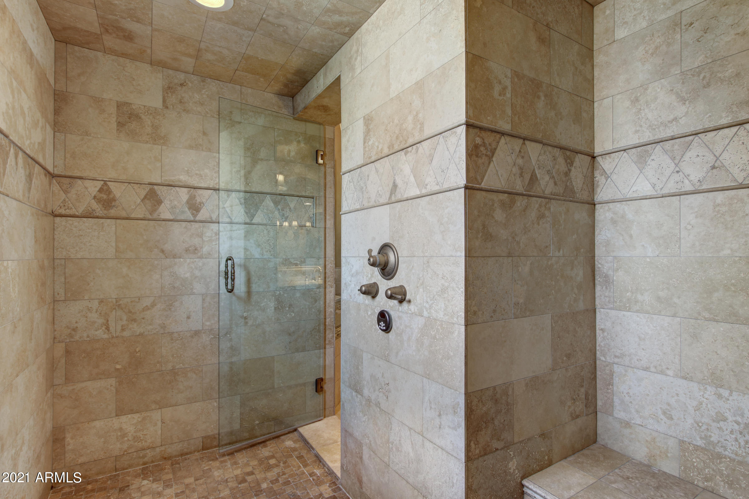 CIRCLE G AT HIGHLANDS WEST - Residential