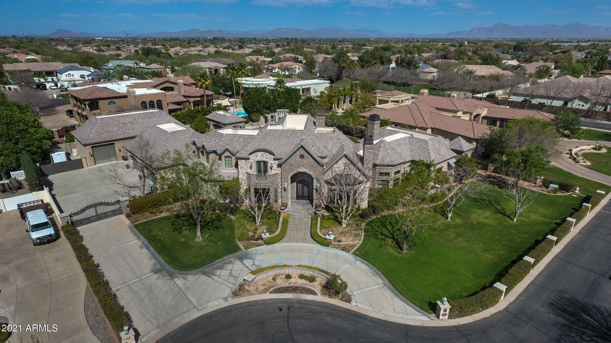CIRCLE G AT HIGHLANDS WEST - Residential