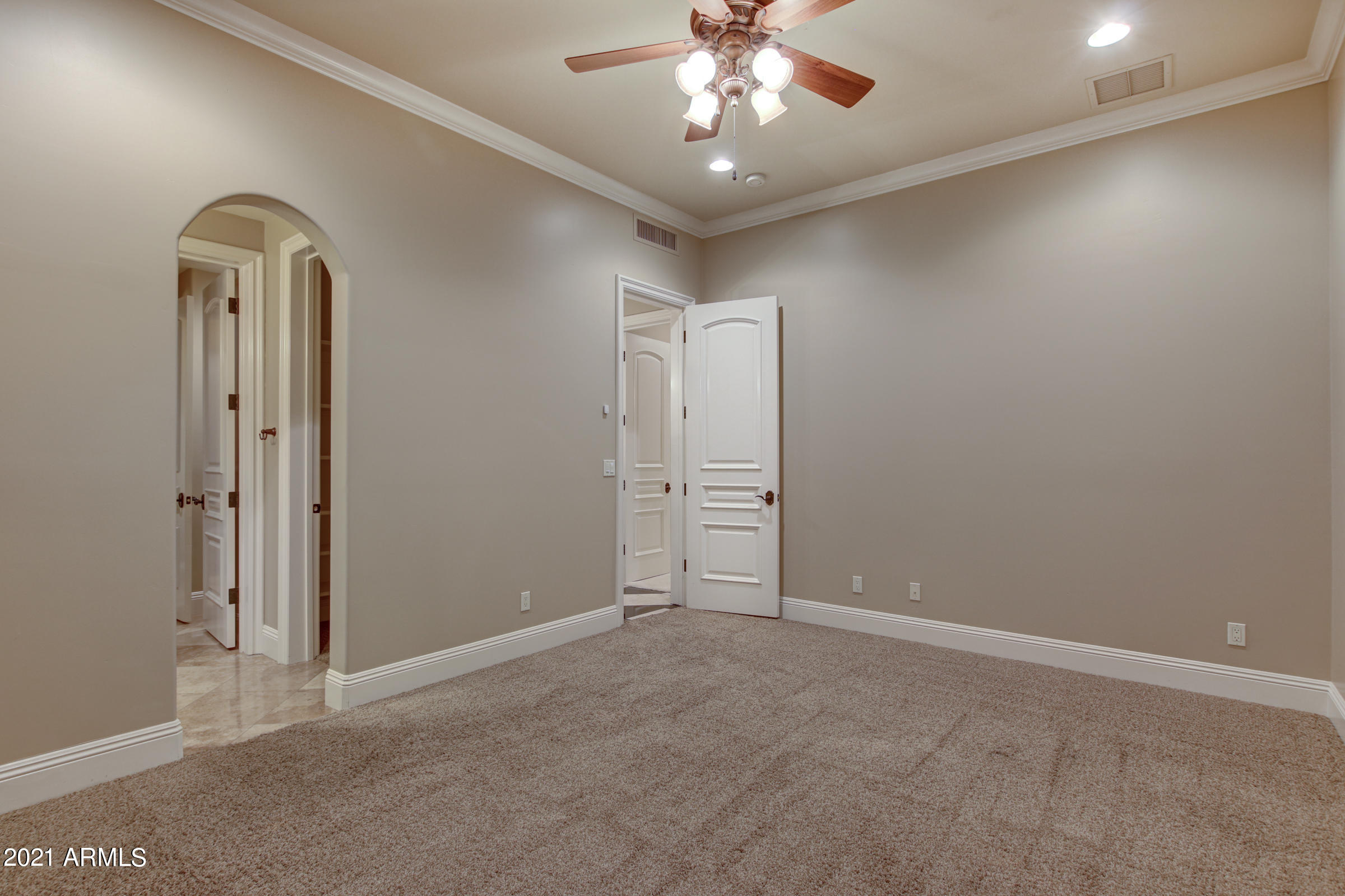 CIRCLE G AT HIGHLANDS WEST - Residential