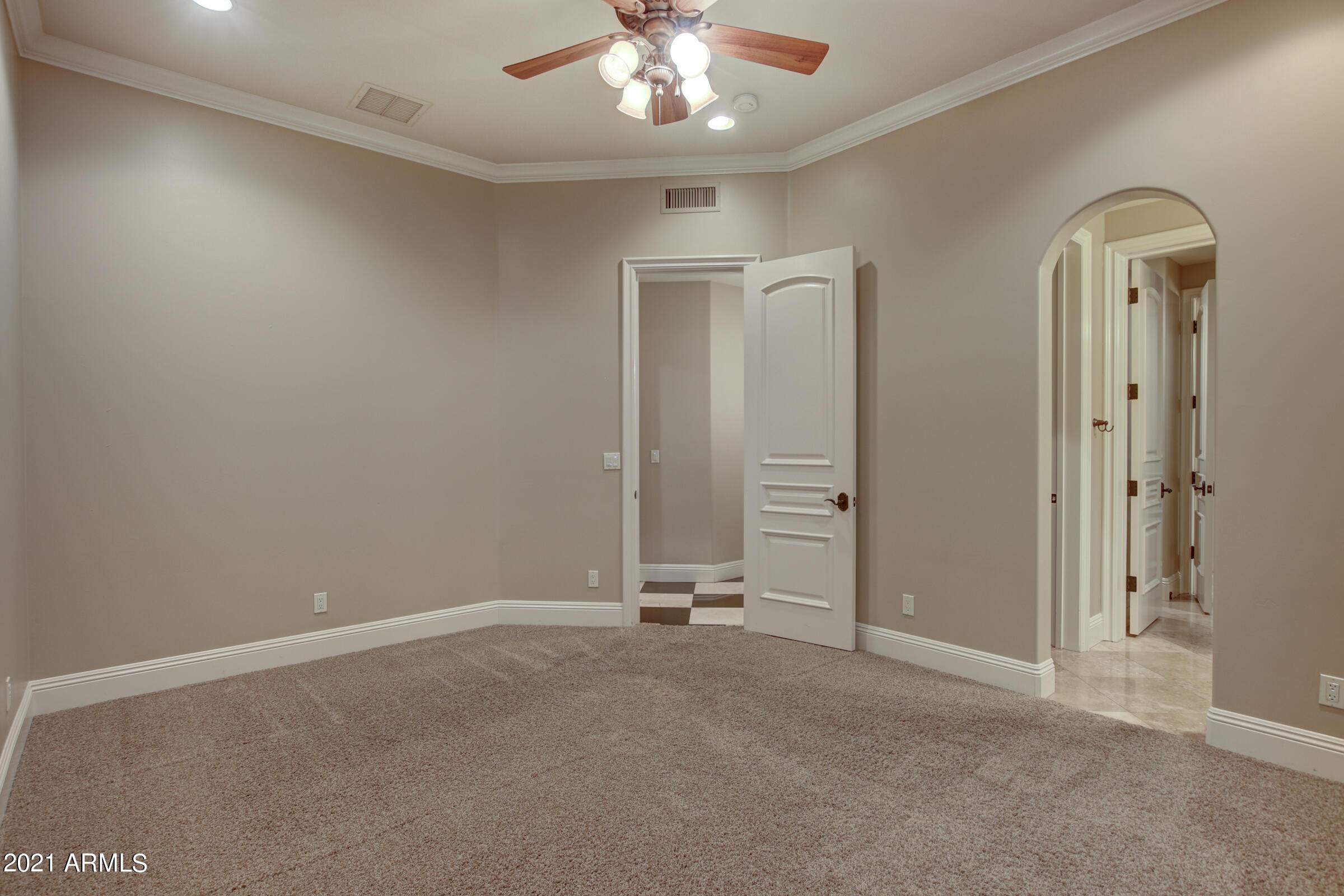 CIRCLE G AT HIGHLANDS WEST - Residential