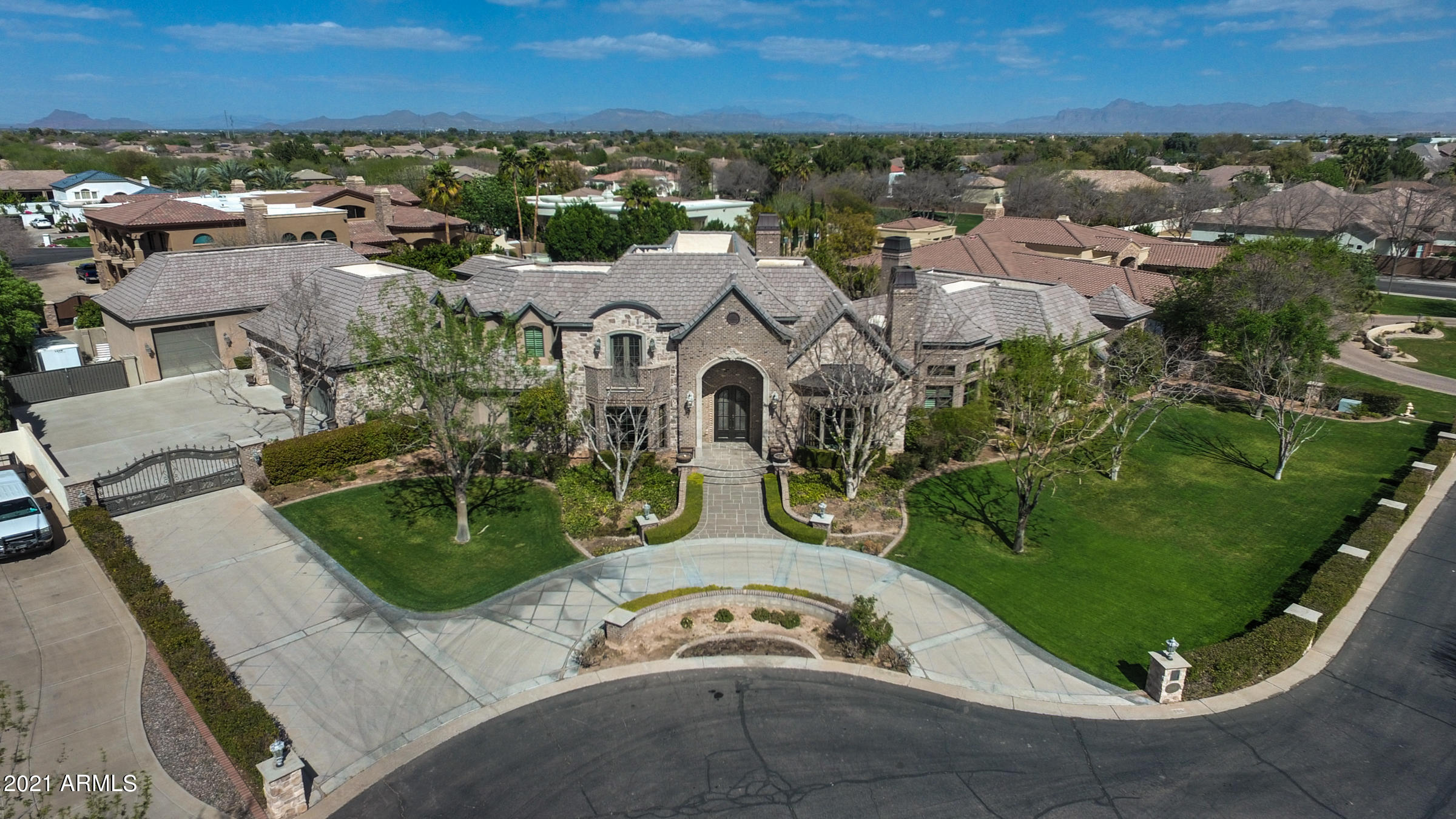 CIRCLE G AT HIGHLANDS WEST - Residential