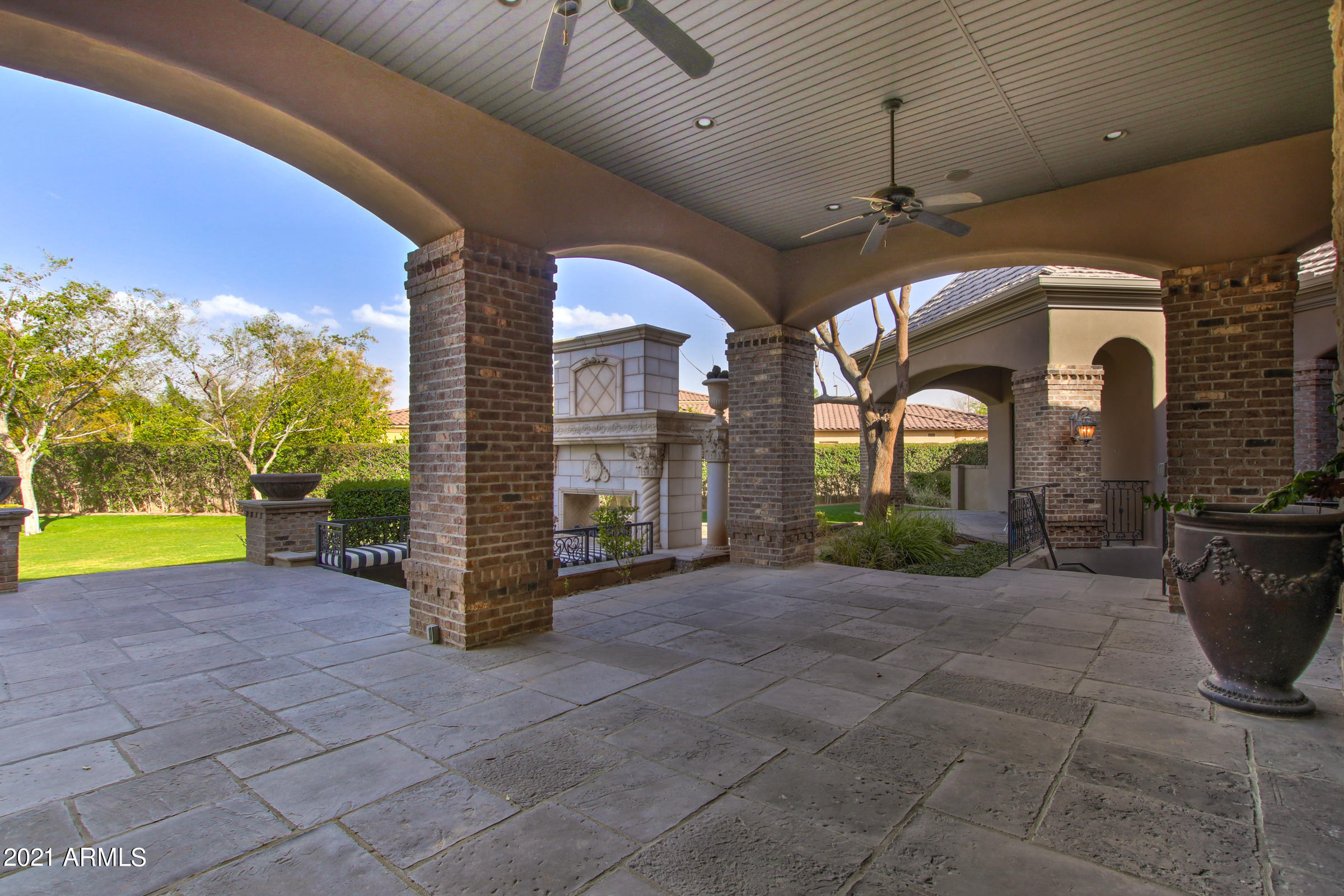 CIRCLE G AT HIGHLANDS WEST - Residential