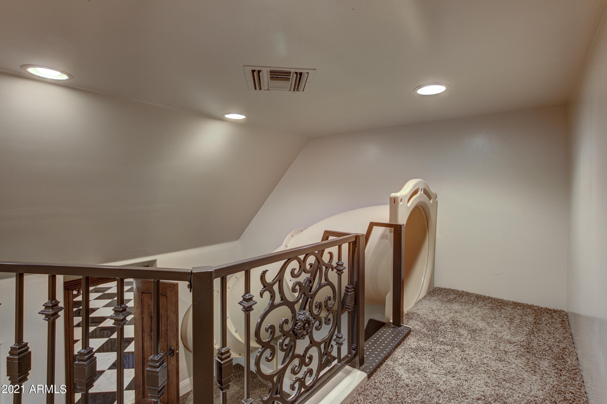 CIRCLE G AT HIGHLANDS WEST - Residential