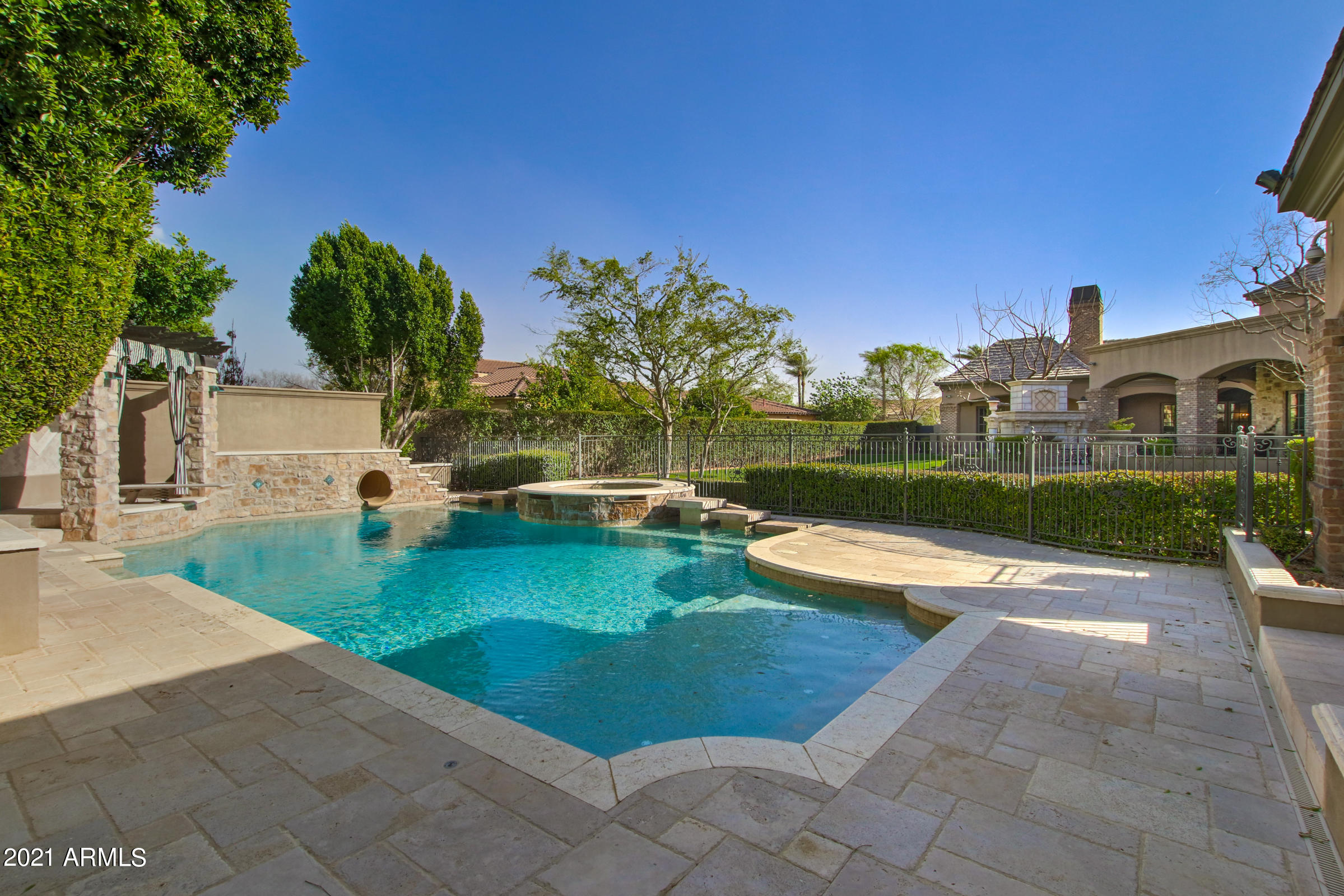 CIRCLE G AT HIGHLANDS WEST - Residential