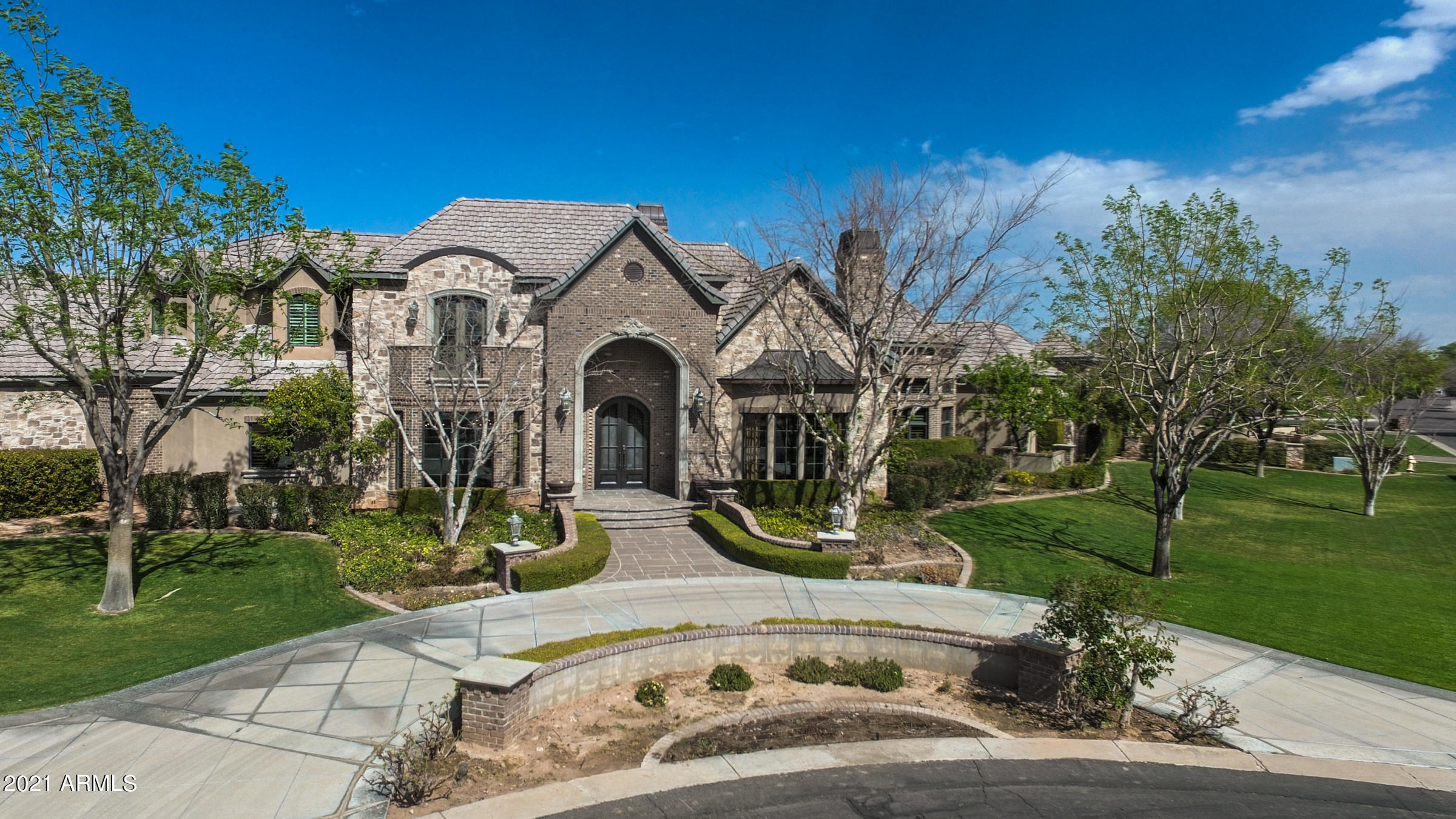 CIRCLE G AT HIGHLANDS WEST - Residential