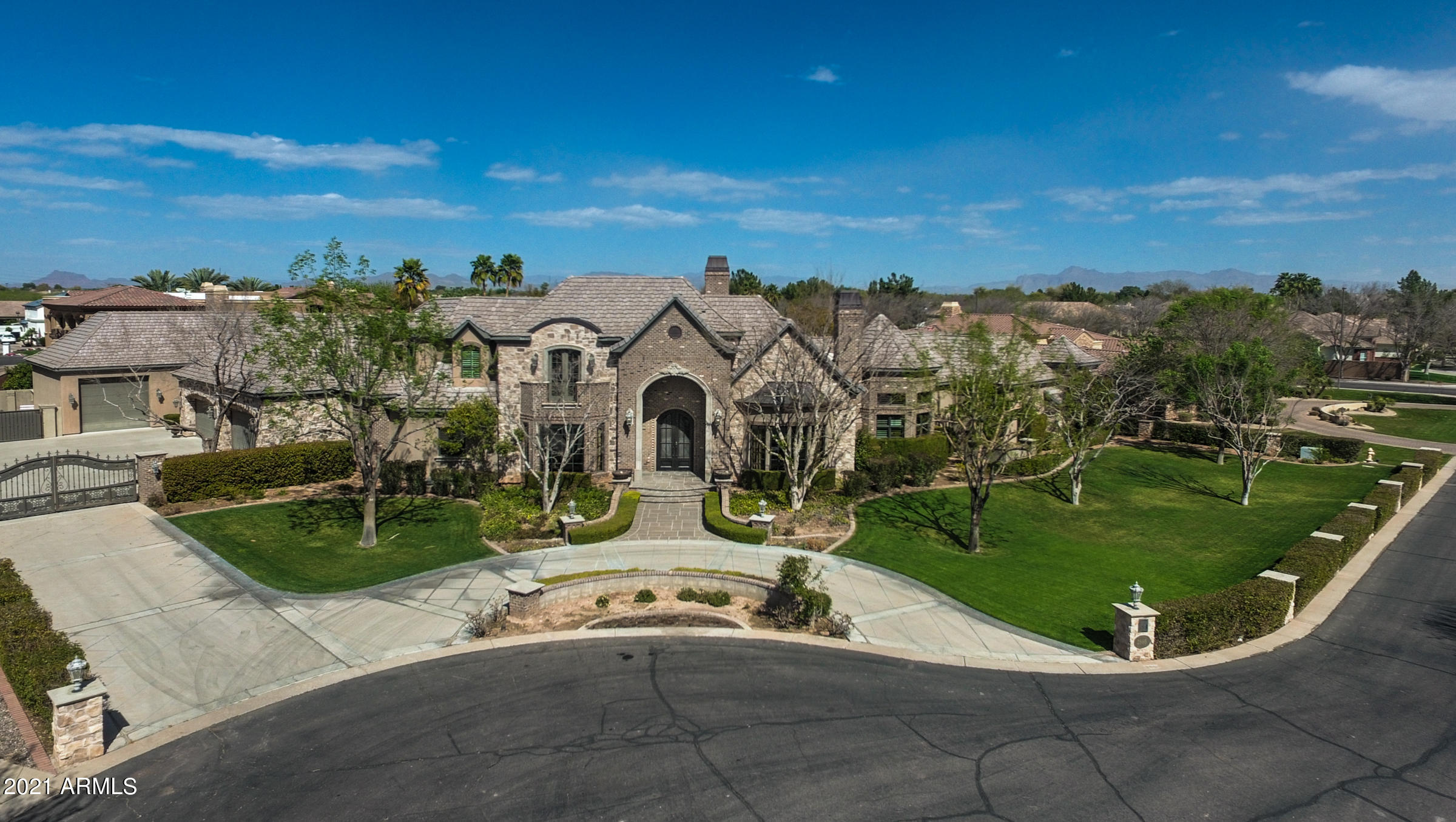 CIRCLE G AT HIGHLANDS WEST - Residential