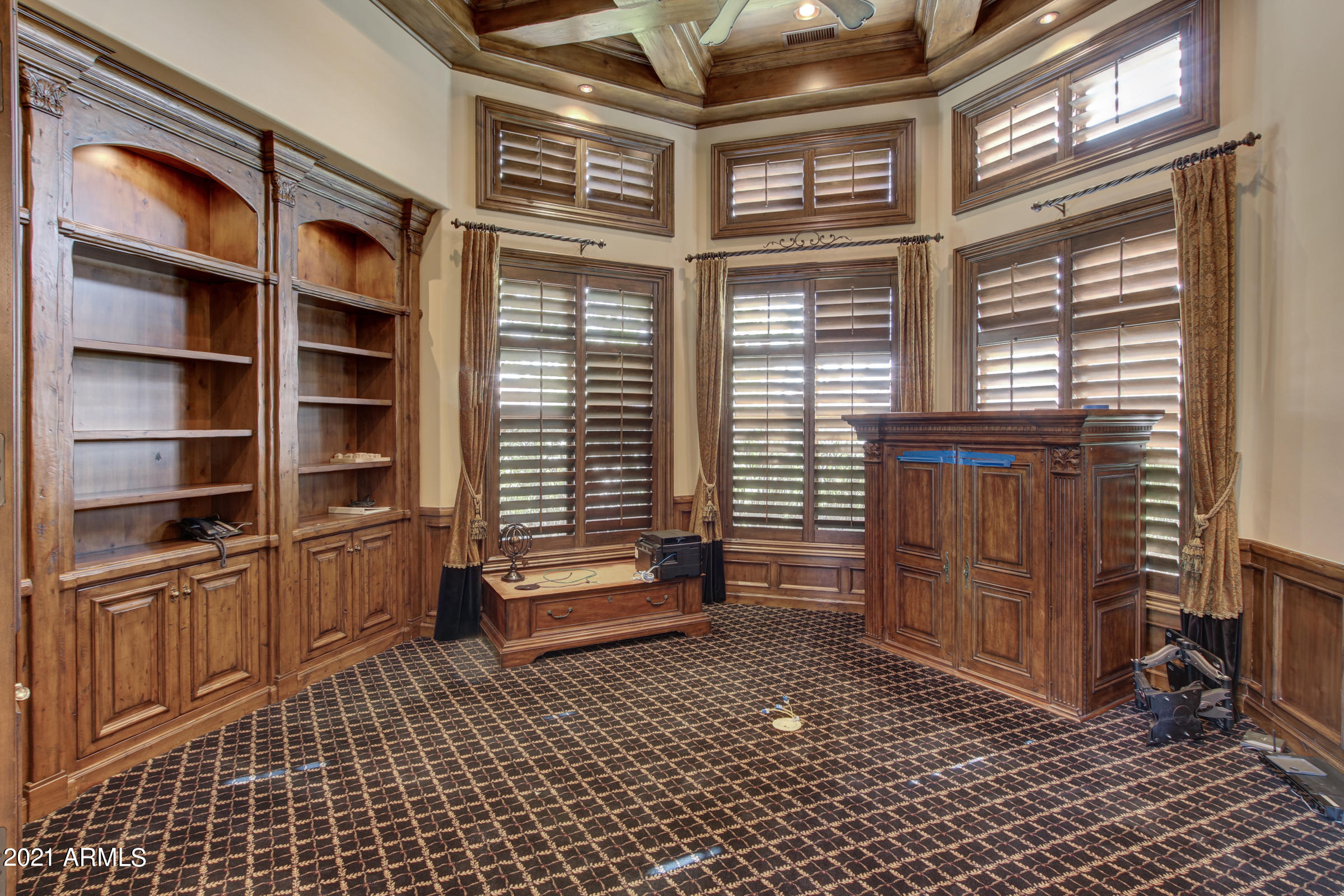 CIRCLE G AT HIGHLANDS WEST - Residential