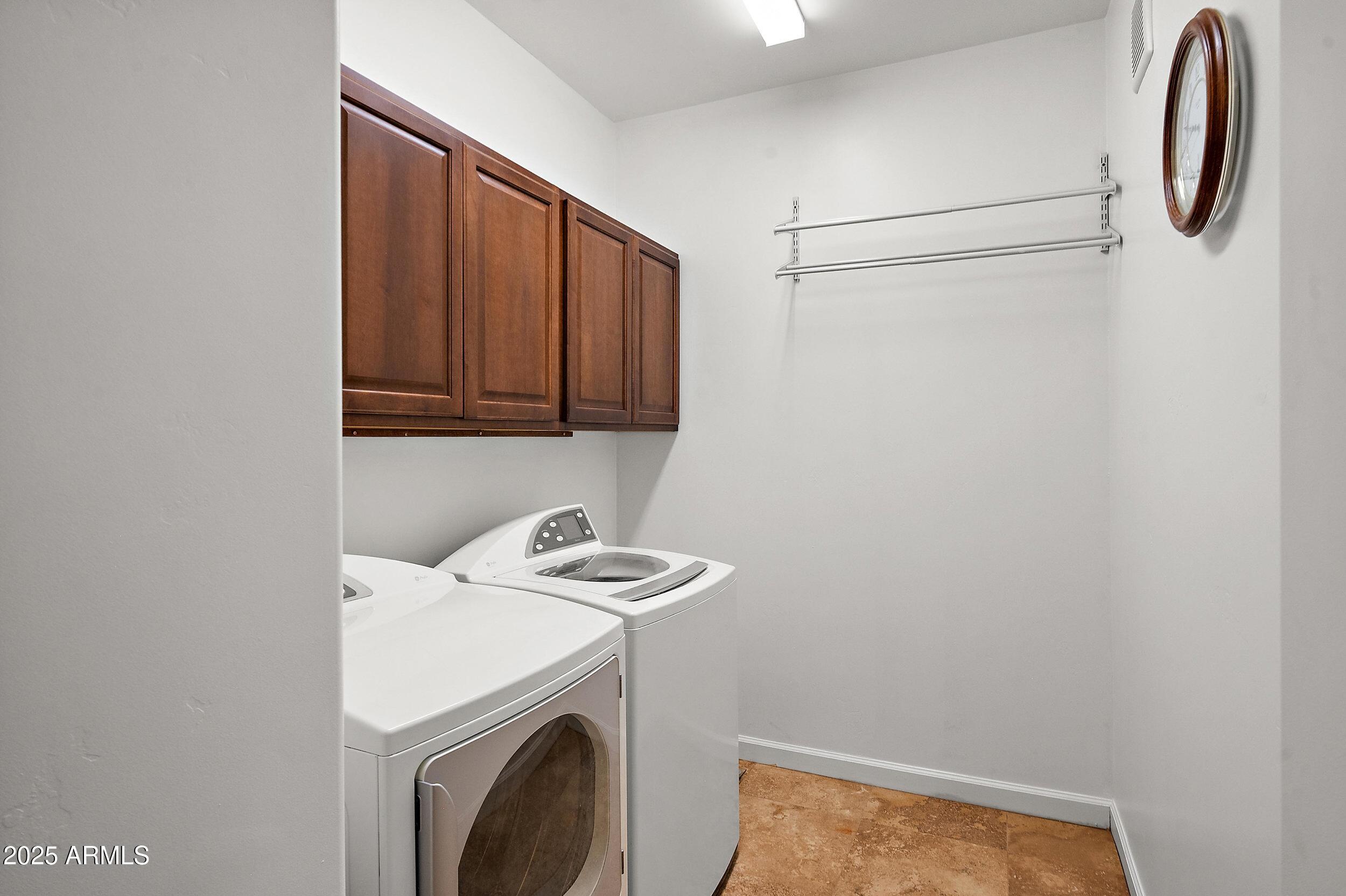 ARTESIA CONDOMINIUMS - Residential