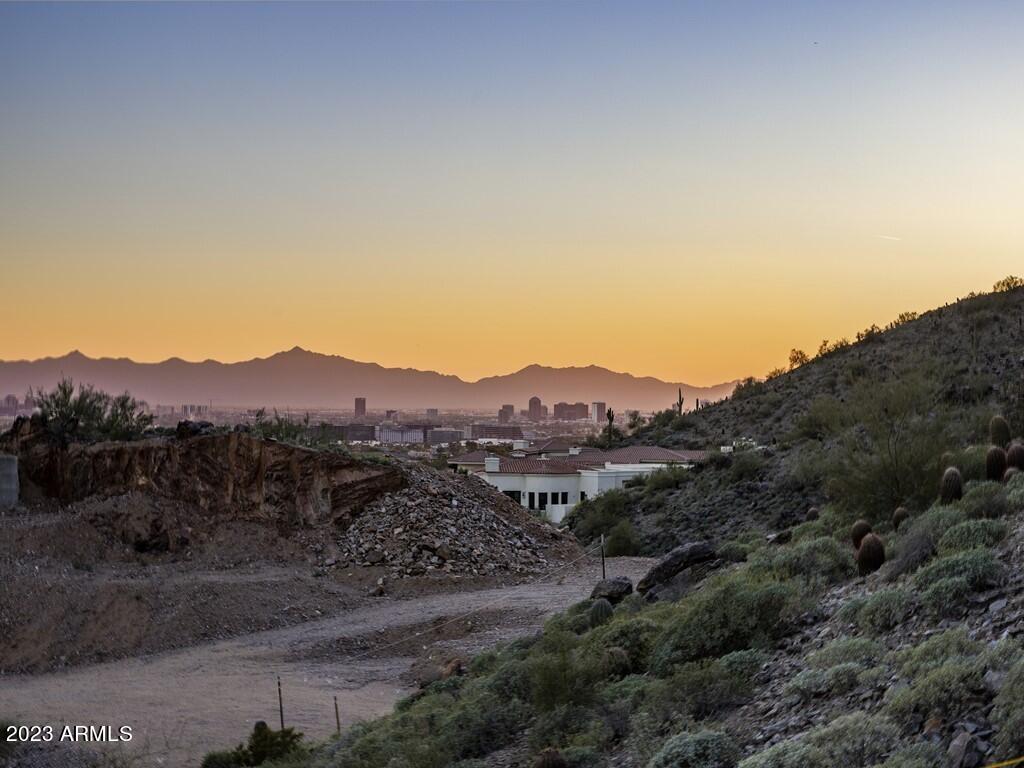 PARADISE RESERVE - Land