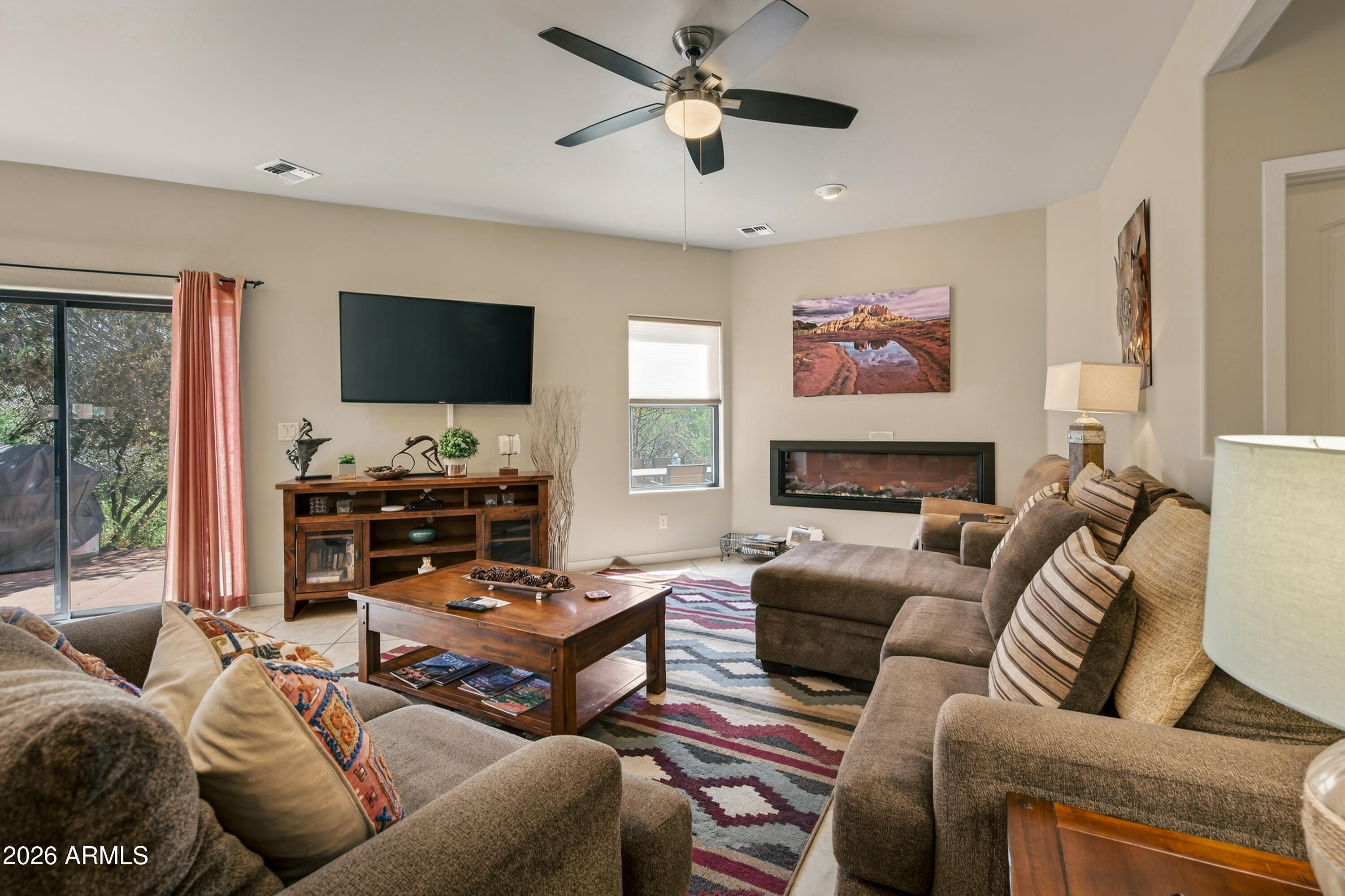 SEDONA VILLAS AT LAS PIEDRAS - Residential