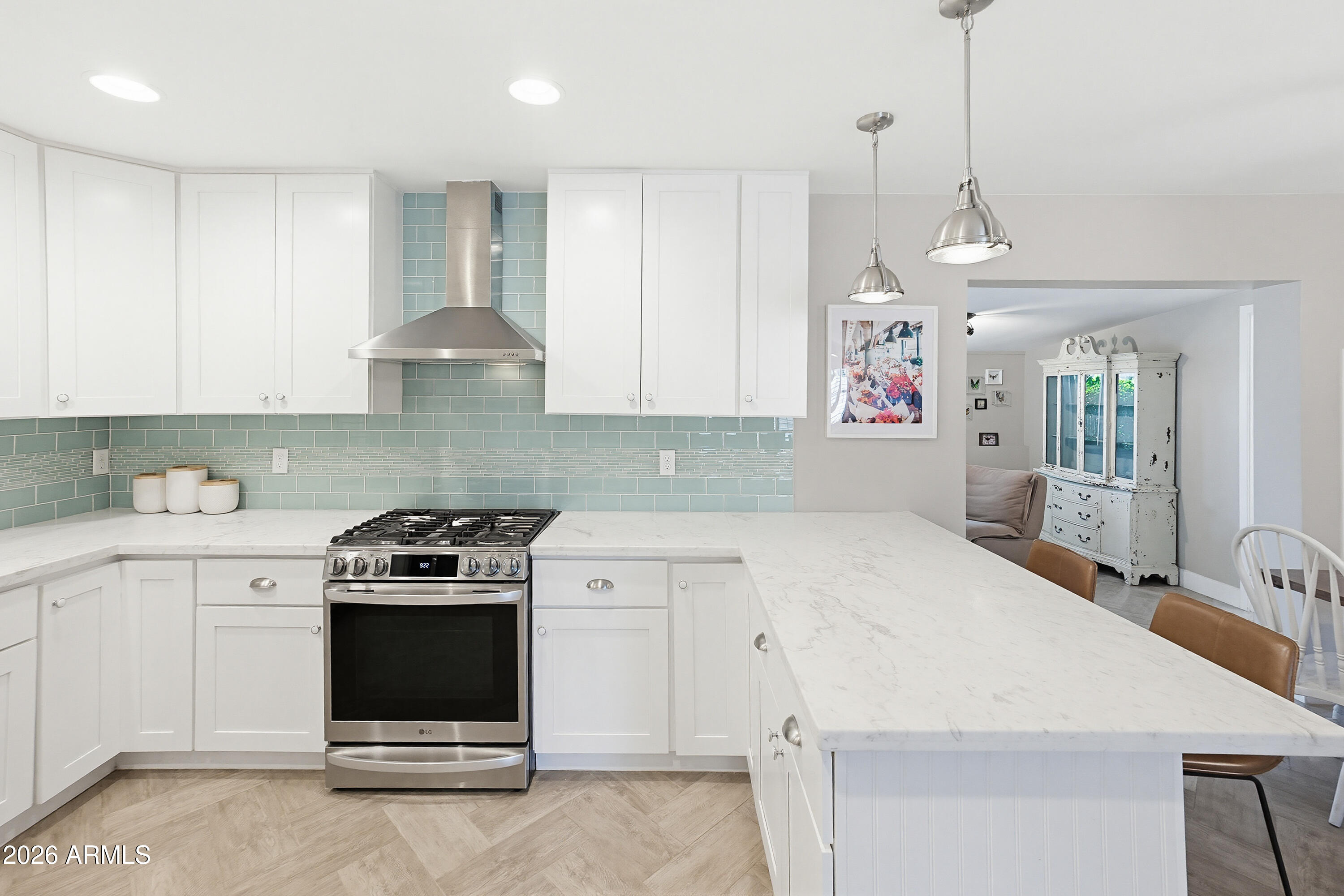 HOFFMANTOWN - Residential