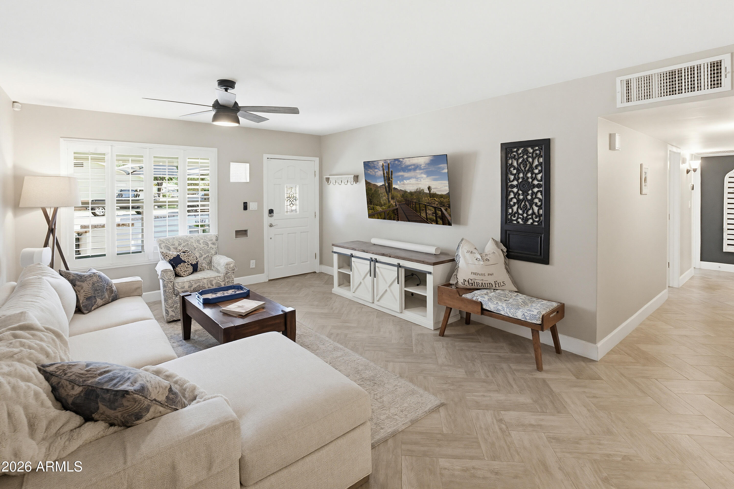 HOFFMANTOWN - Residential