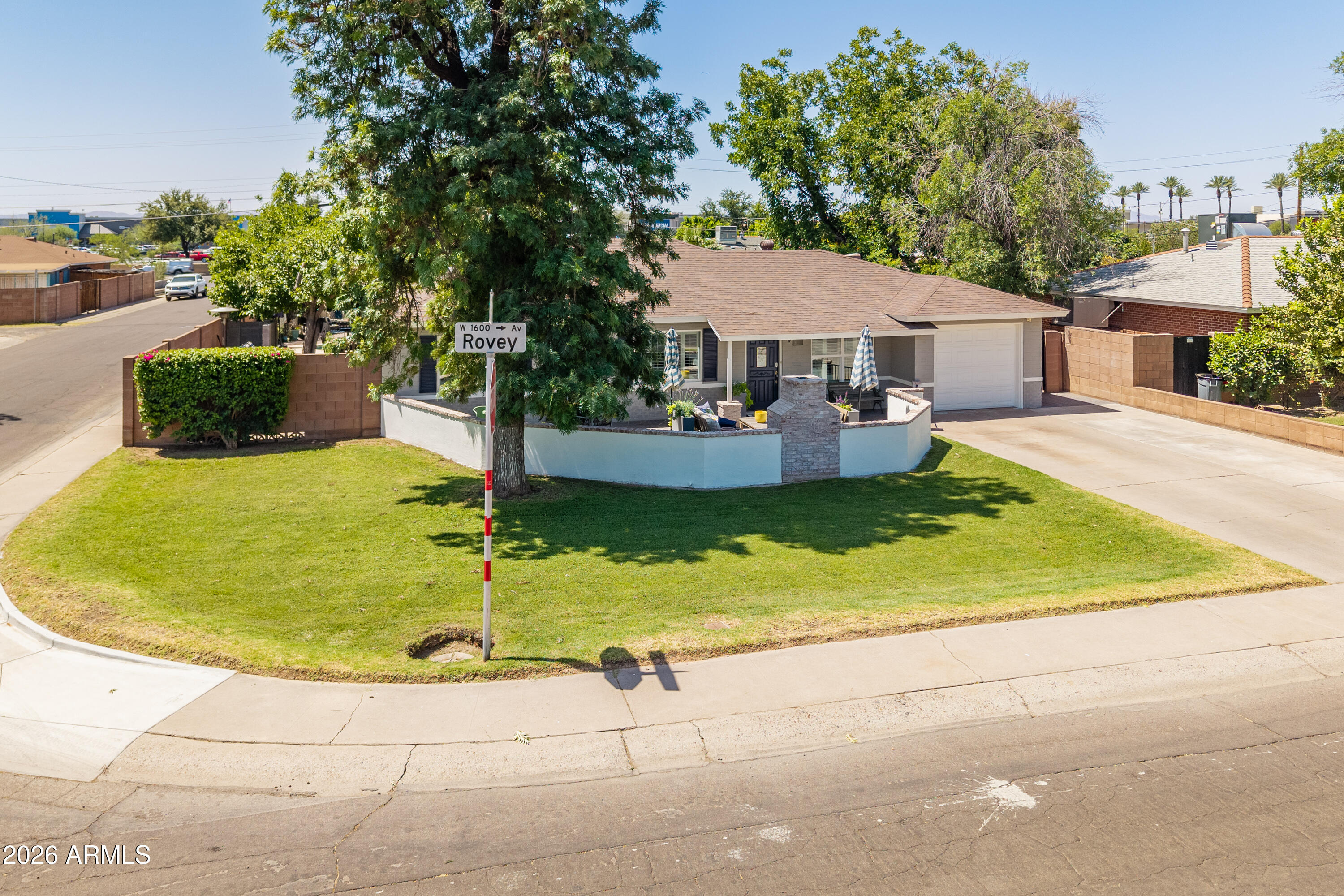 HOFFMANTOWN - Residential