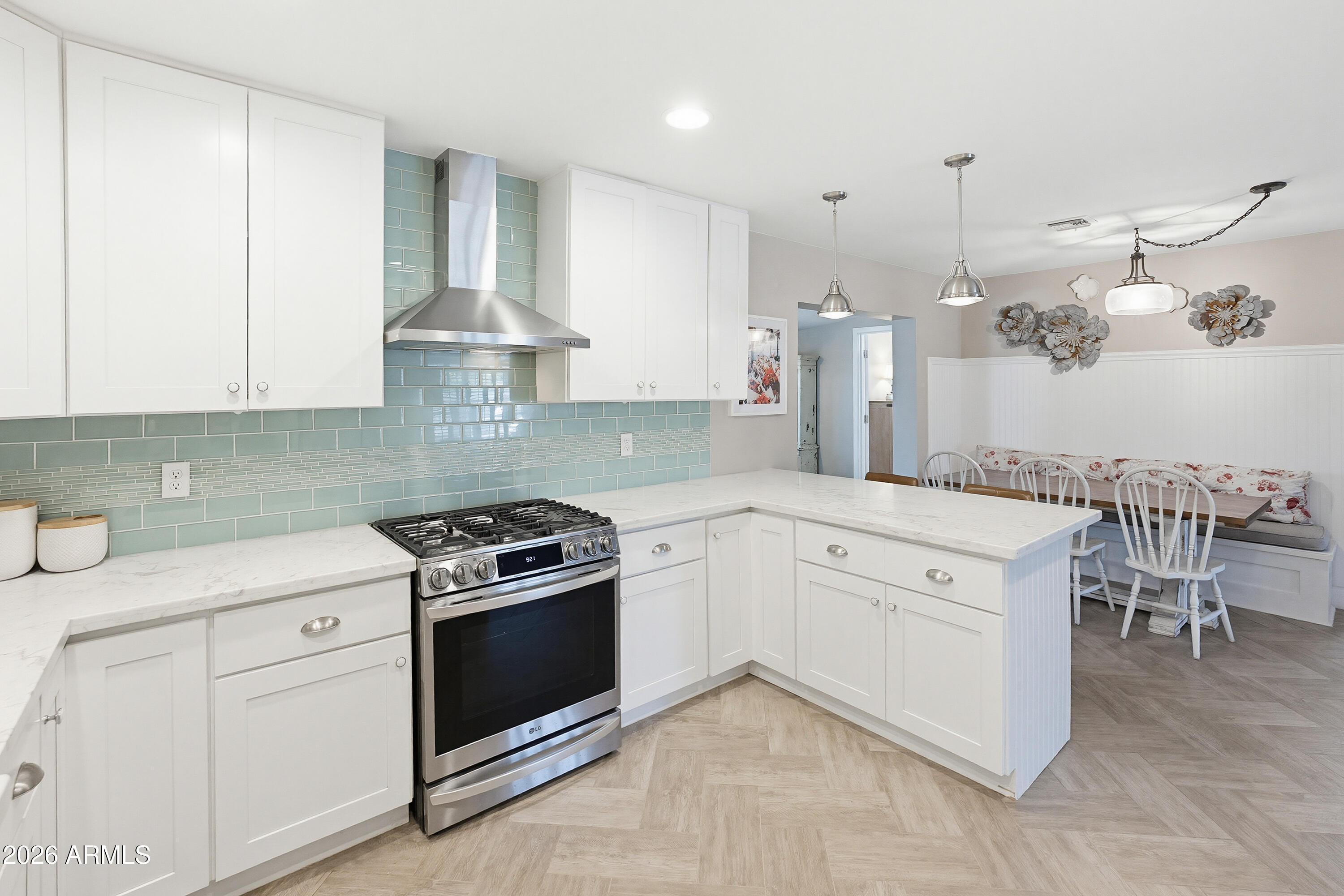 HOFFMANTOWN - Residential