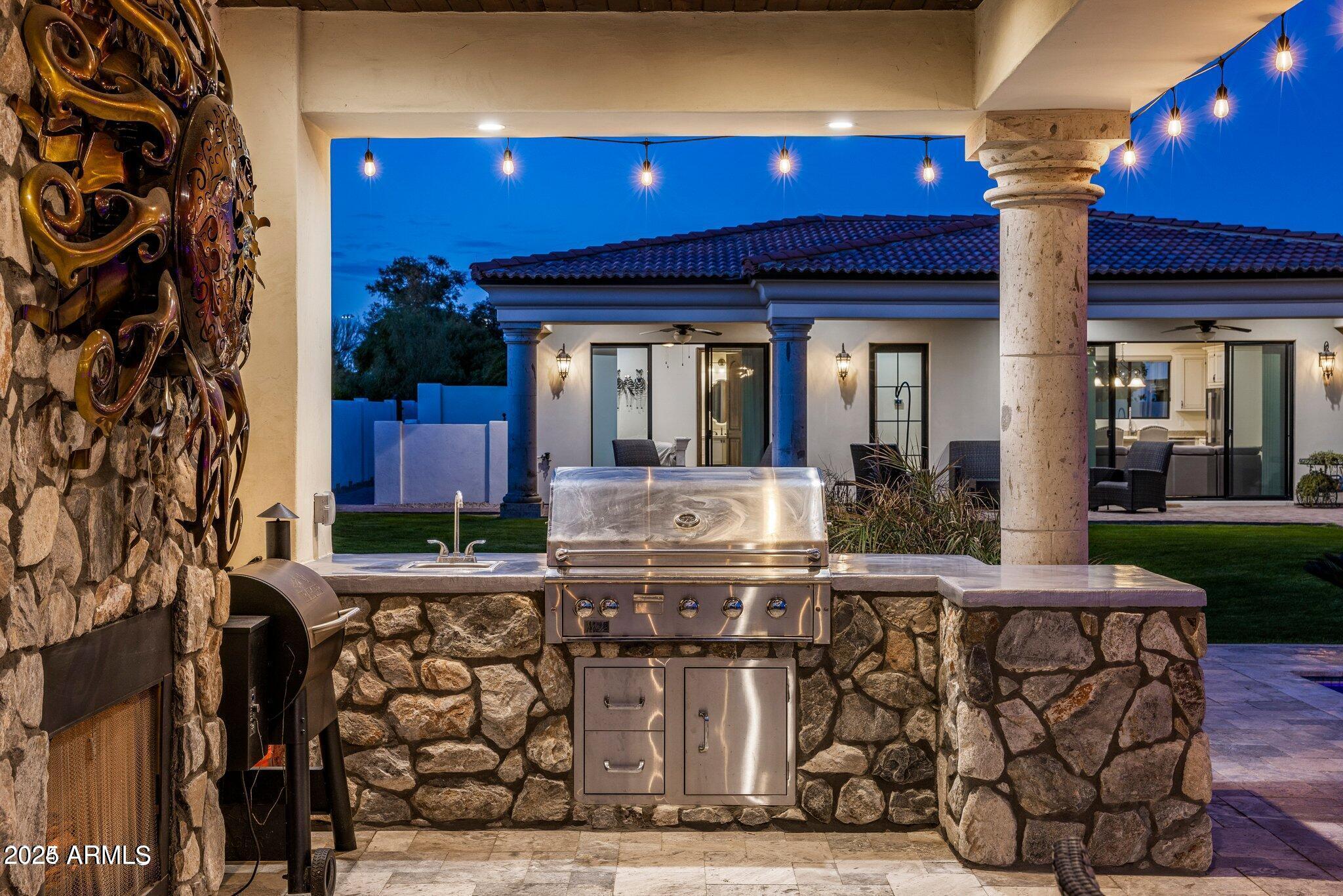 STONEVIEW - Residential