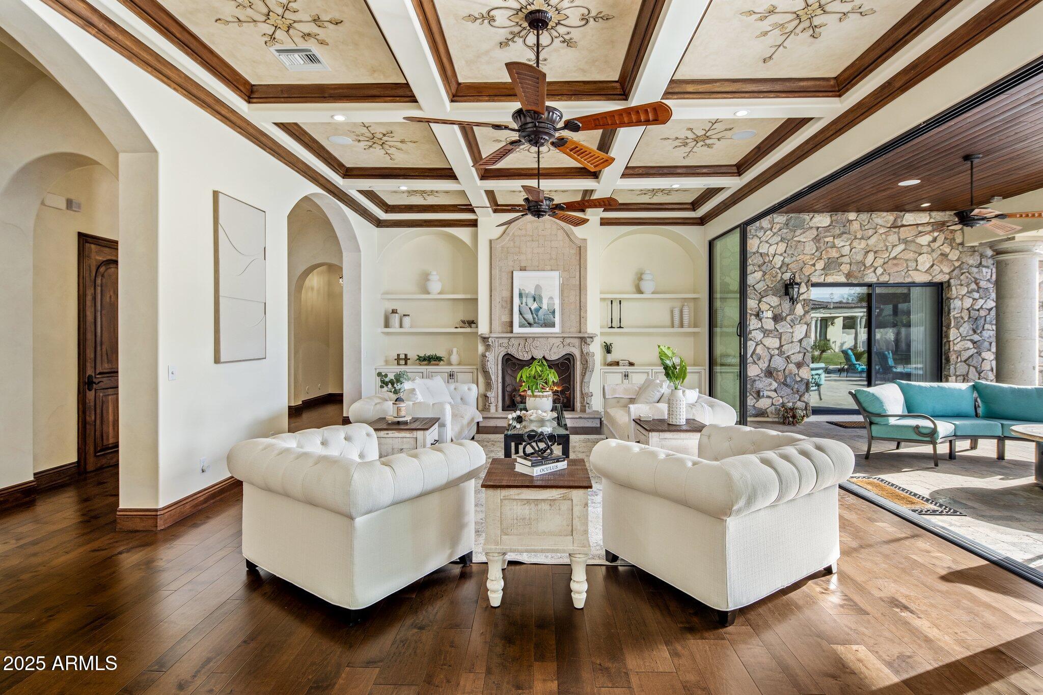 STONEVIEW - Residential