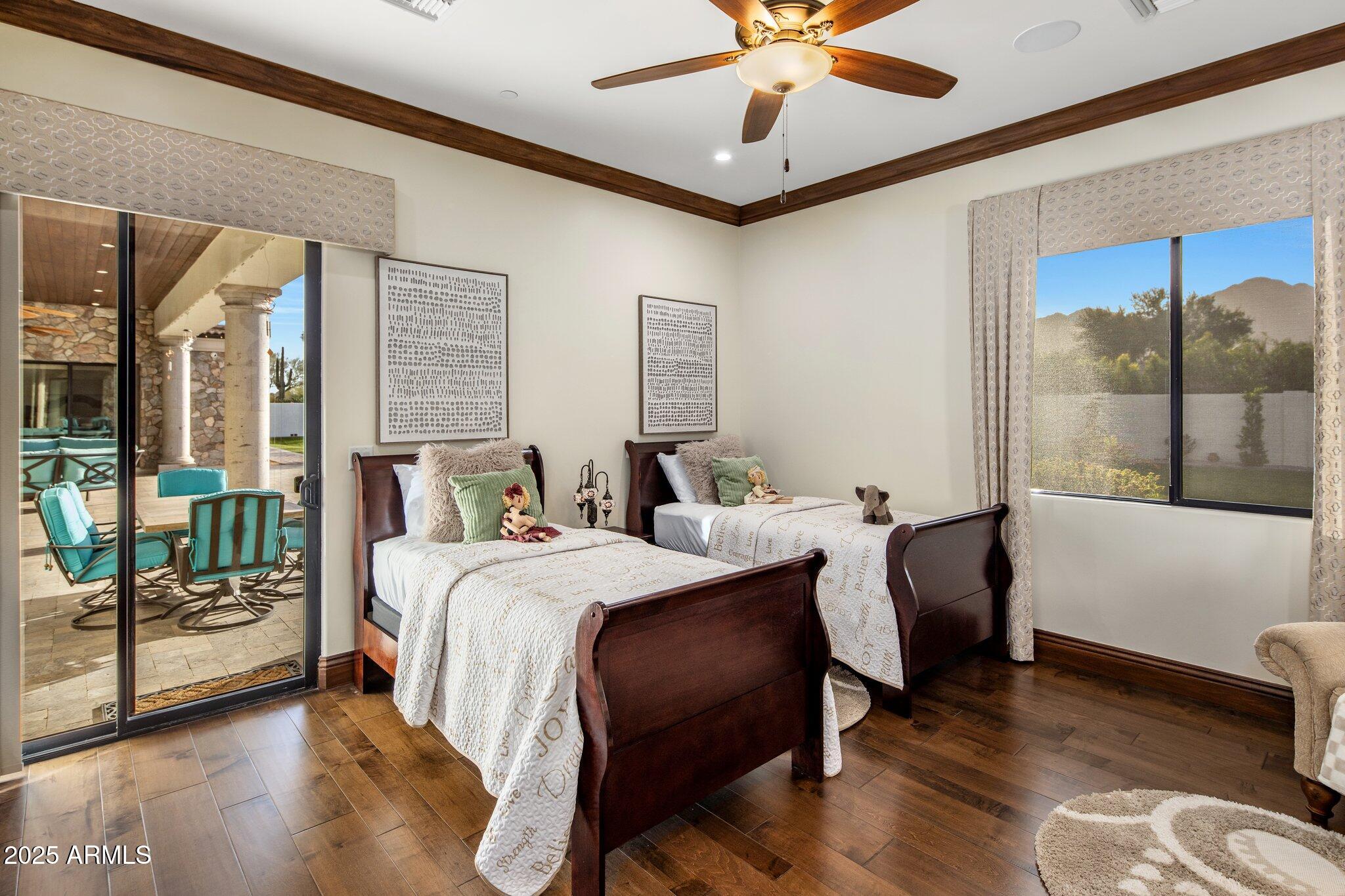 STONEVIEW - Residential