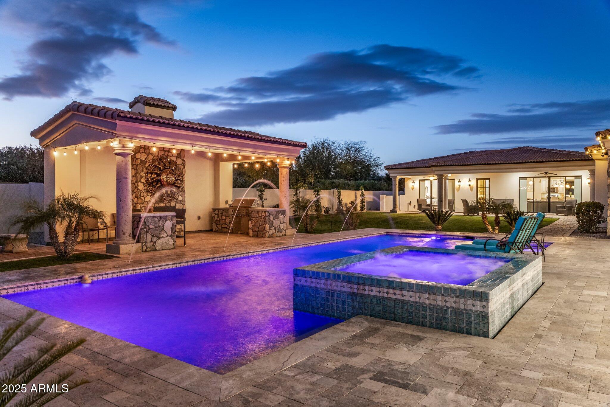 STONEVIEW - Residential