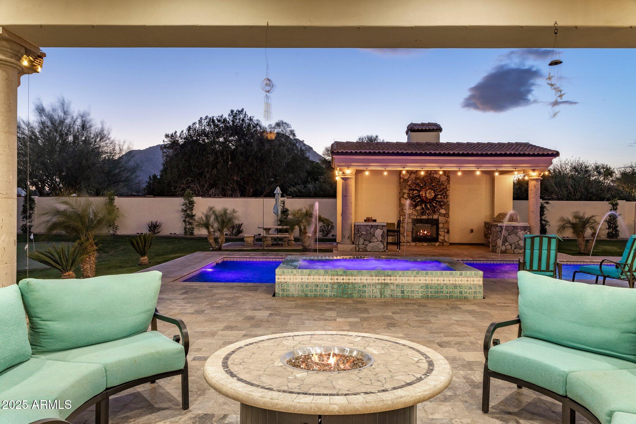 STONEVIEW - Residential
