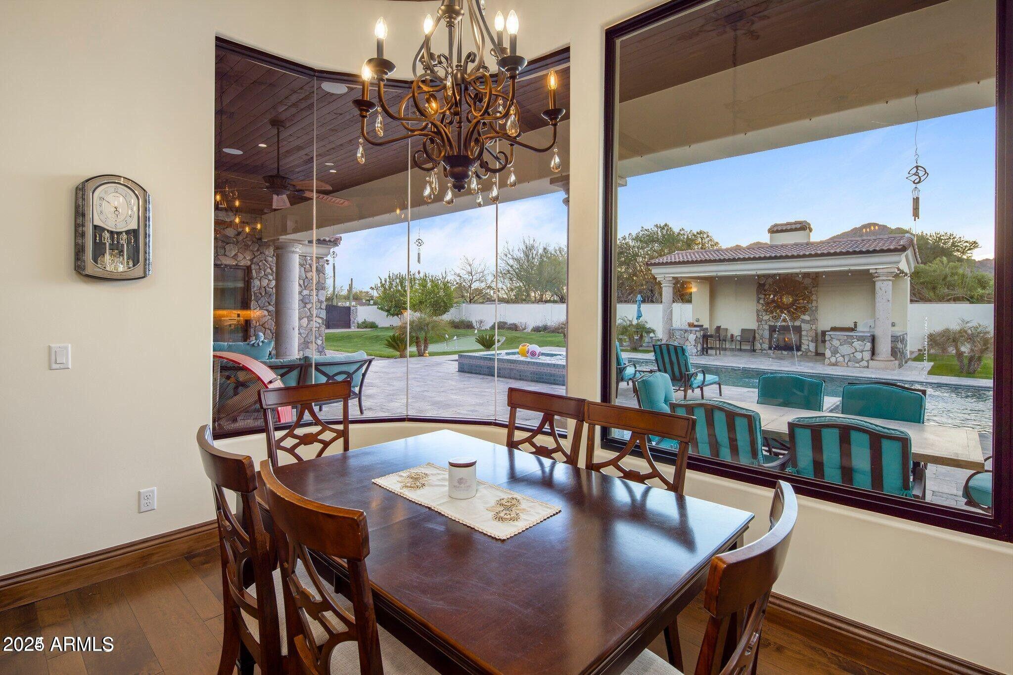 STONEVIEW - Residential