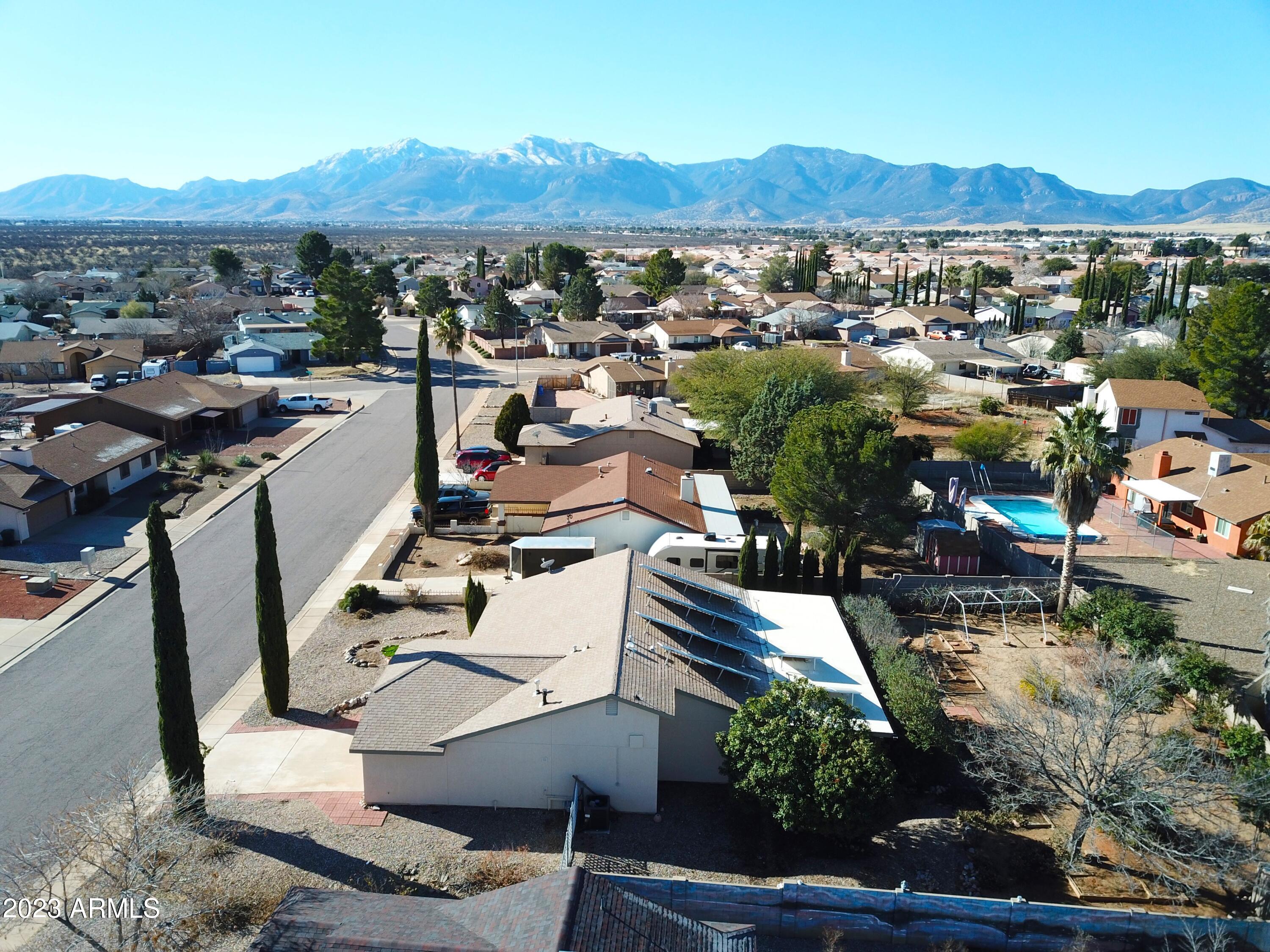 TRACT UNIT 115 AMD - Residential